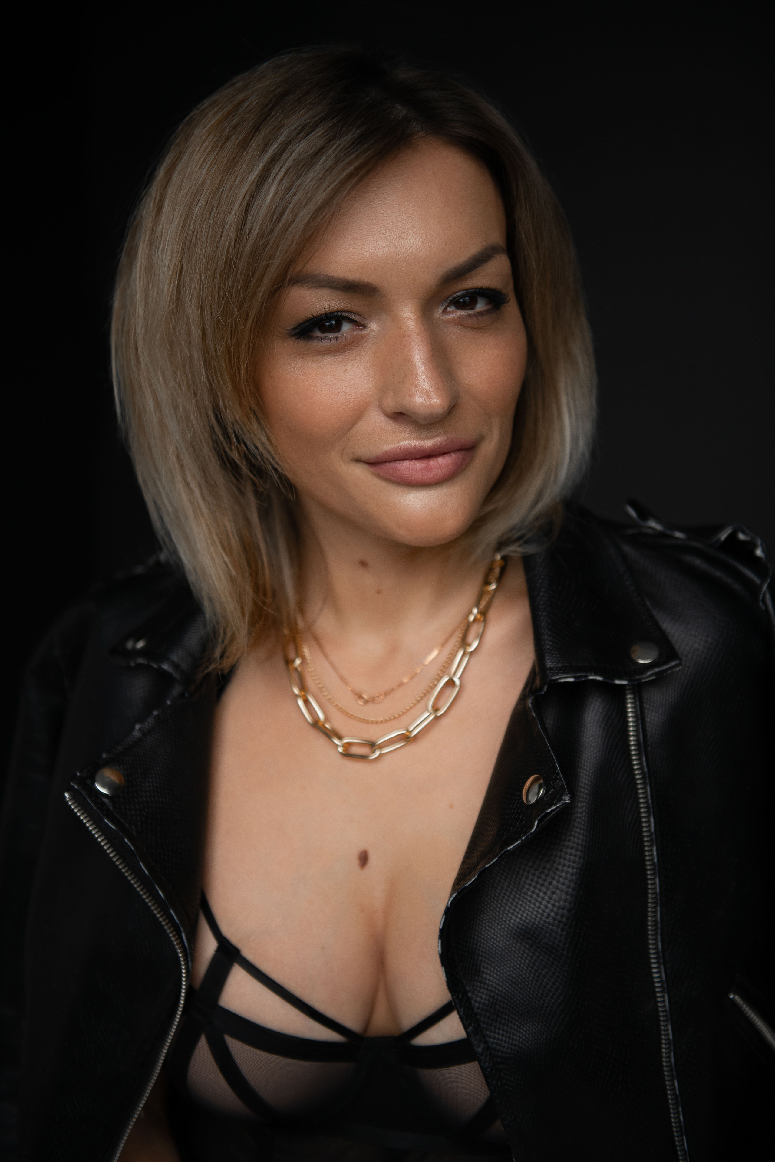 Женский портрет, фотосессия в белье, ню фотосессия. Свадебный фотограф Новороссийск Марина КрамарИна Полещук