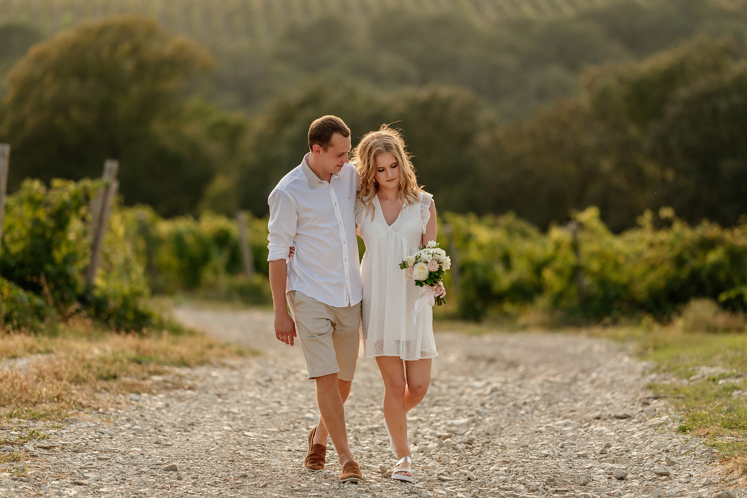 Свадьба любовь фотосессия лавстори абрау дюрсо. Свадебный фотограф Новороссийск Марина КрамарИна Полещук