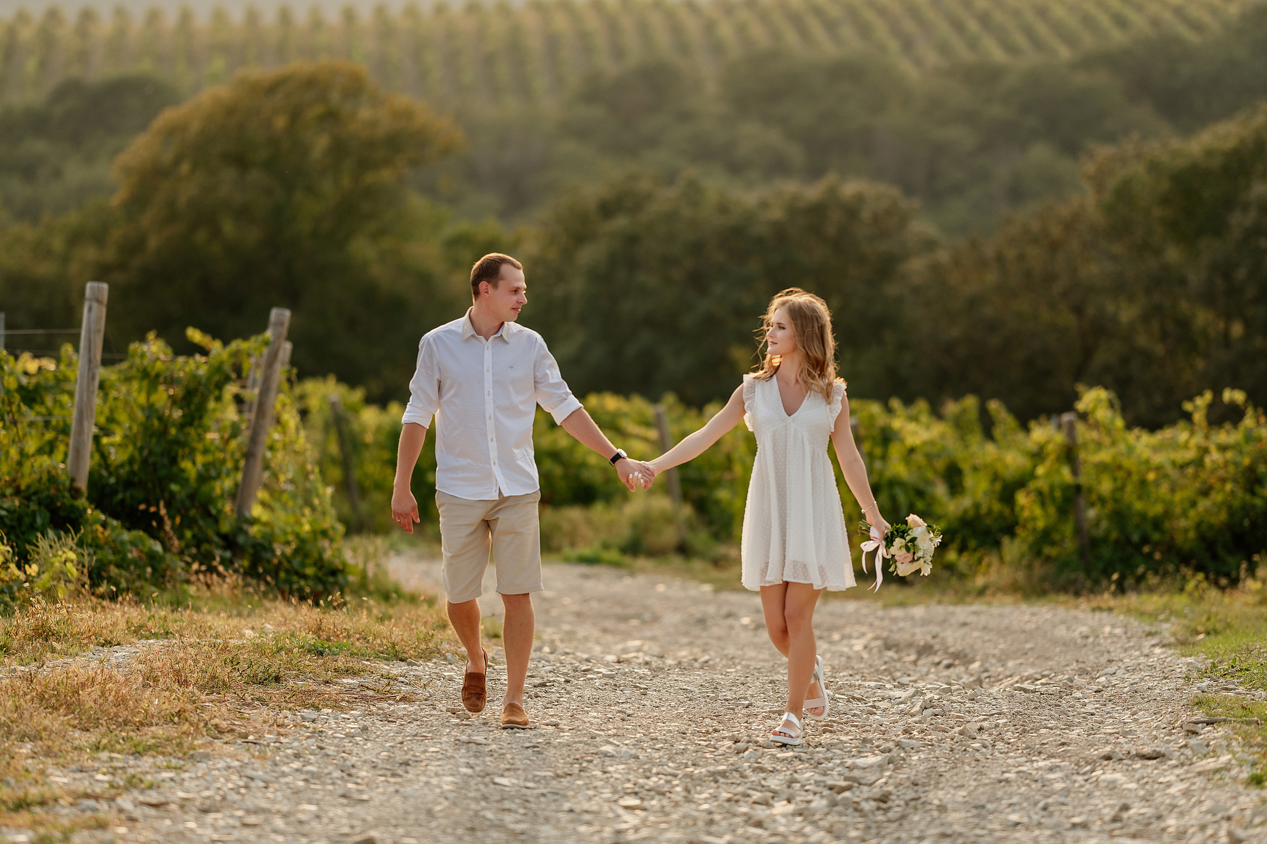 Свадьба любовь фотосессия лавстори абрау дюрсо. Свадебный фотограф Новороссийск Марина КрамарИна Полещук