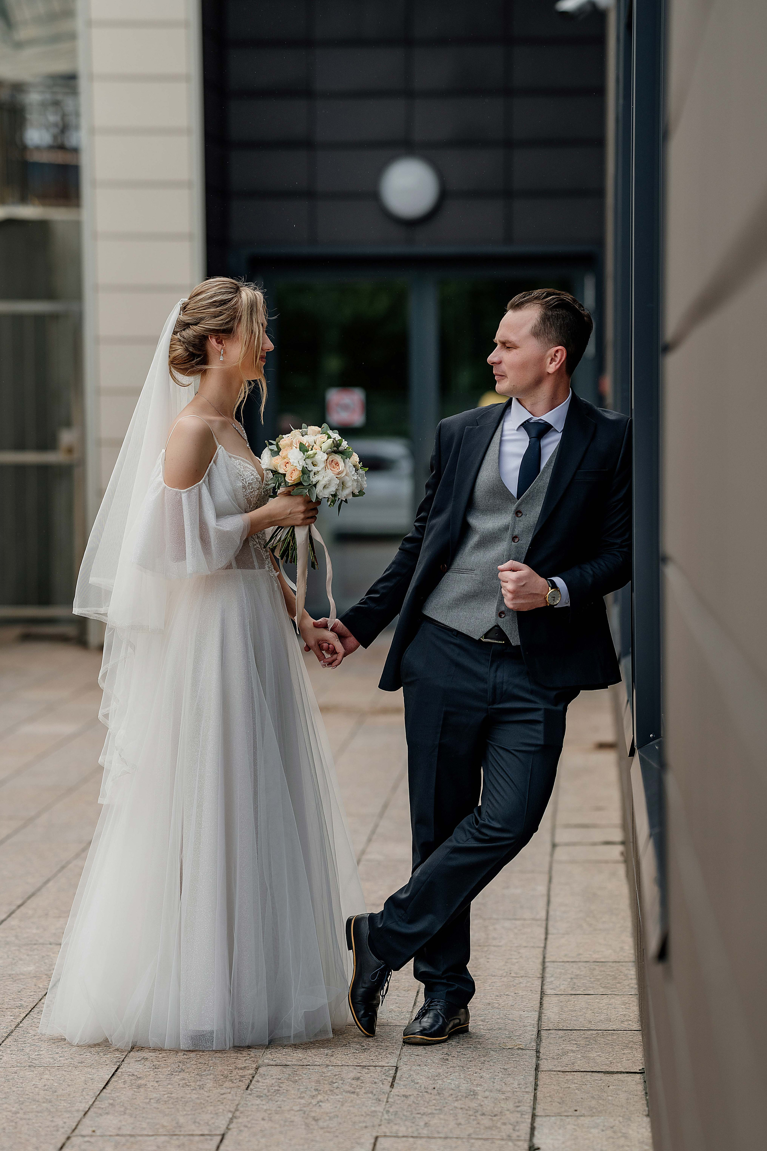 Свадебная фотосессия, свадьба летом, жених и невеста. Свадебный фотограф Новороссийск Марина КрамарИна Полещук