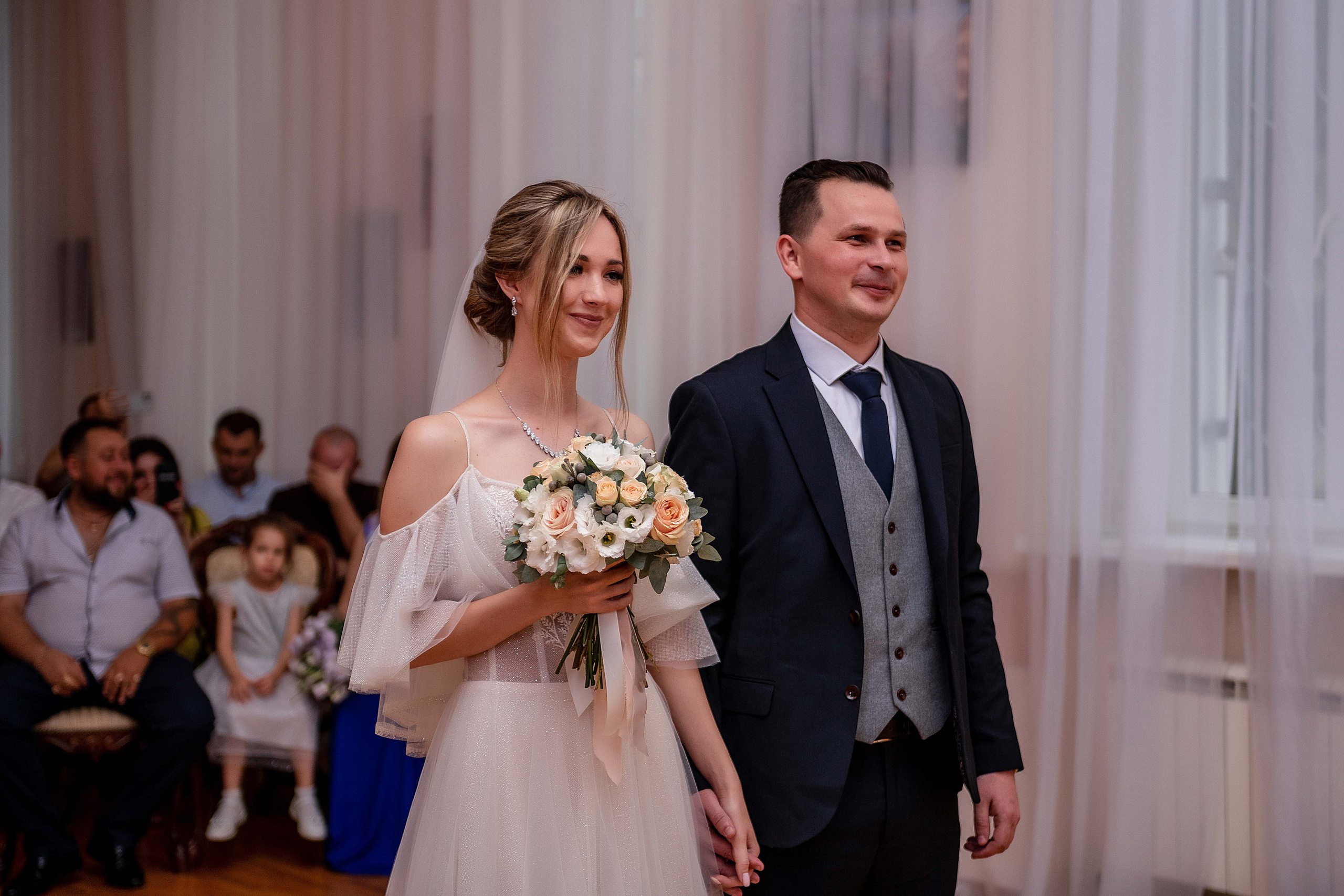 Свадебная фотосессия, свадьба летом, жених и невеста. Свадебный фотограф Новороссийск Марина КрамарИна Полещук