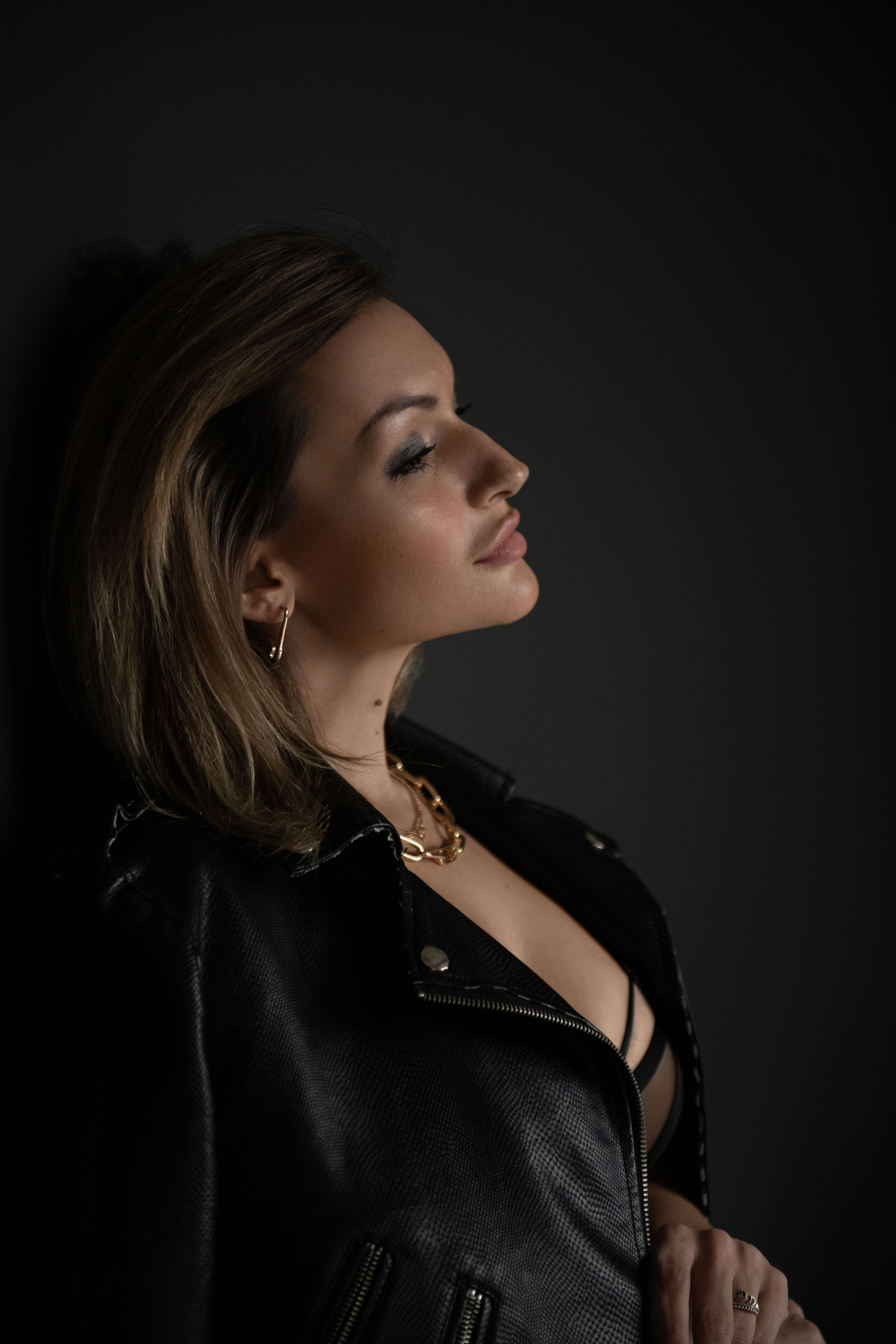 Женский портрет, фотосессия в белье, ню фотосессия. Свадебный фотограф Новороссийск Марина КрамарИна Полещук