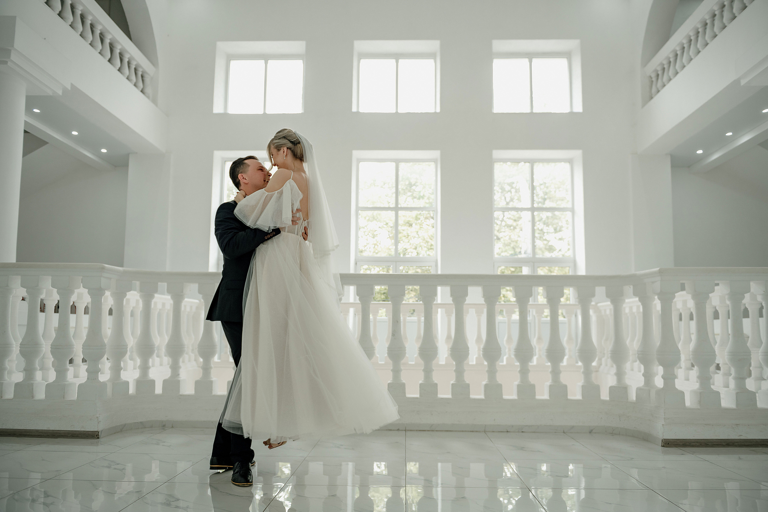 Свадебная фотосессия, свадьба летом, жених и невеста. Свадебный фотограф Новороссийск Марина КрамарИна Полещук