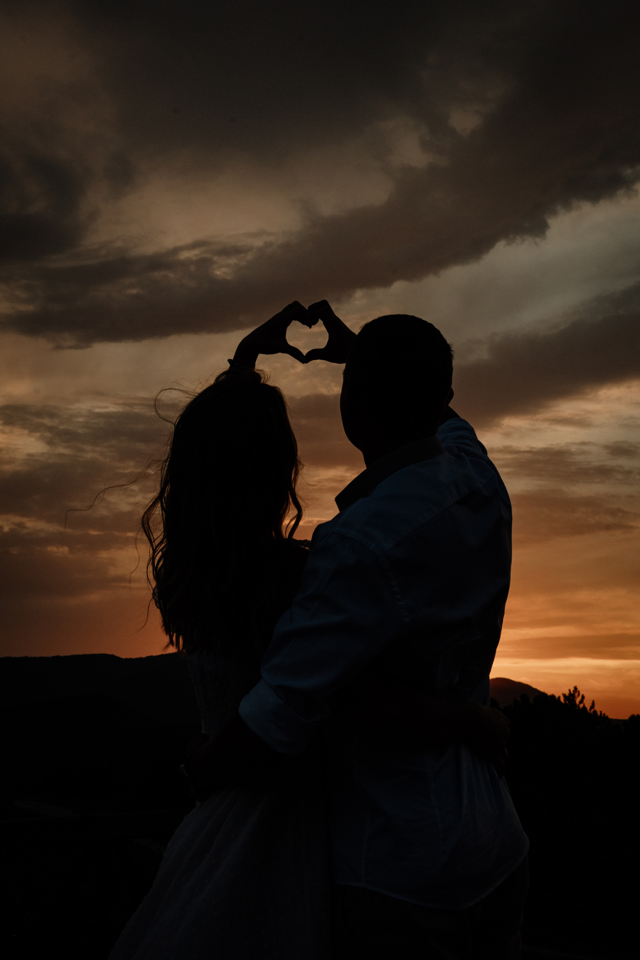 Свадьба любовь фотосессия лавстори абрау дюрсо. Свадебный фотограф Новороссийск Марина КрамарИна Полещук