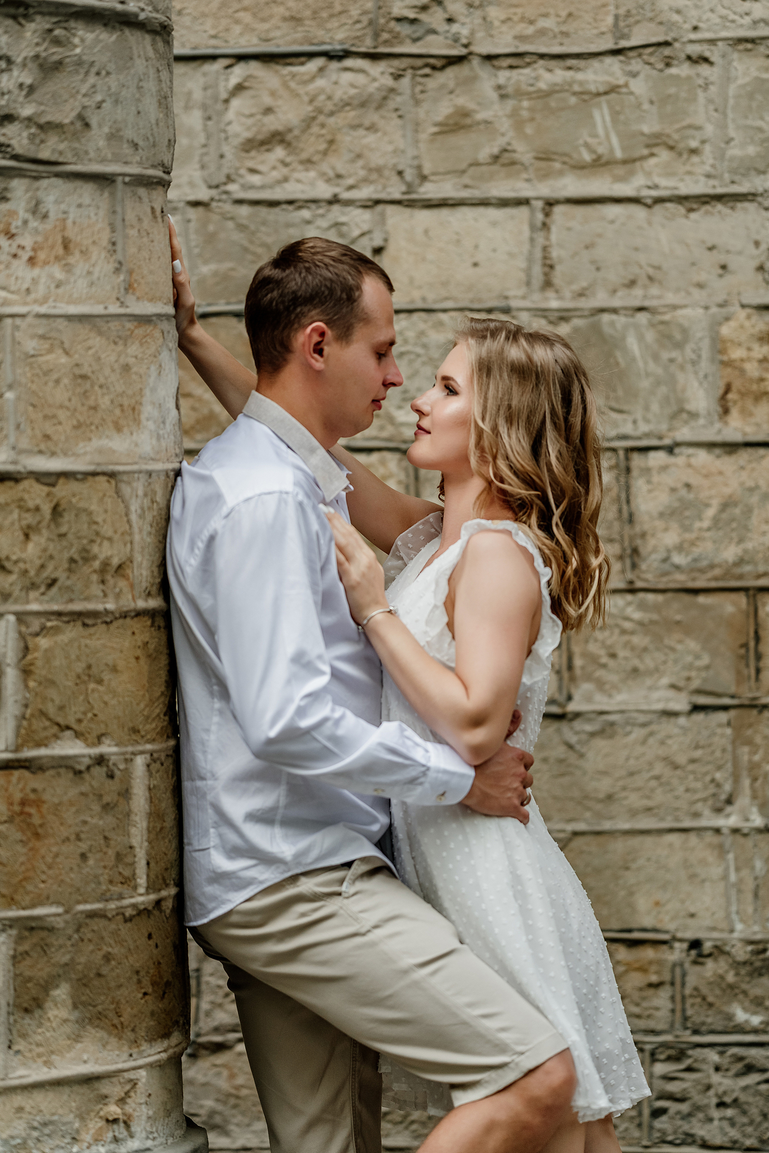 Свадьба любовь фотосессия лавстори абрау дюрсо. Свадебный фотограф Новороссийск Марина КрамарИна Полещук