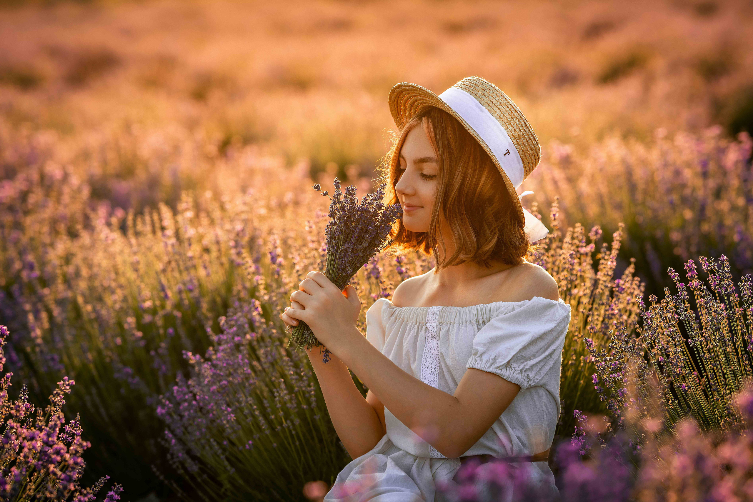 Фотосессия в лаванде, лавандовое поле, идеи для съемки в лаванде. Свадебный фотограф Новороссийск Марина КрамарИна Полещук