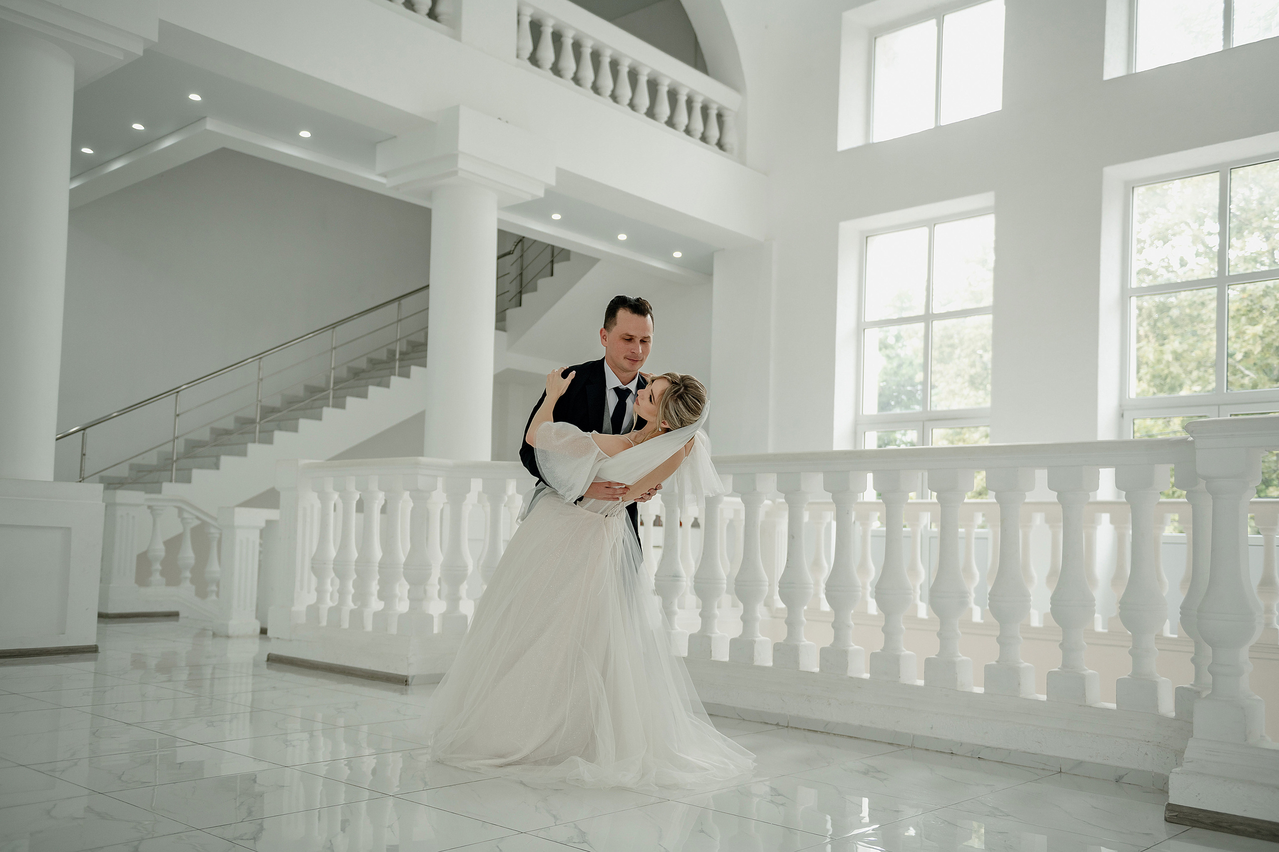 Свадебная фотосессия, свадьба летом, жених и невеста. Свадебный фотограф Новороссийск Марина КрамарИна Полещук