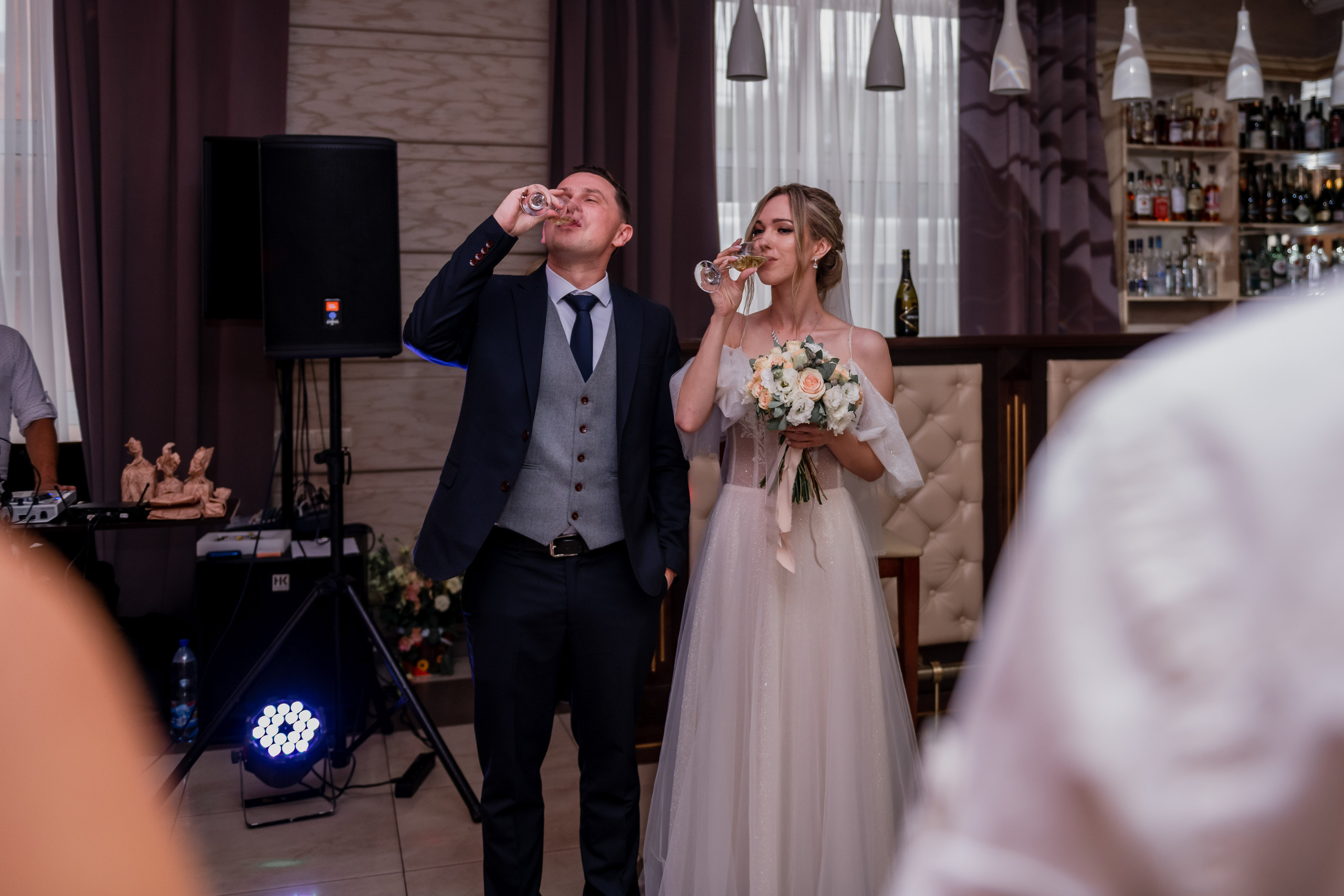 Свадебная фотосессия, свадьба летом, жених и невеста. Свадебный фотограф Новороссийск Марина КрамарИна Полещук