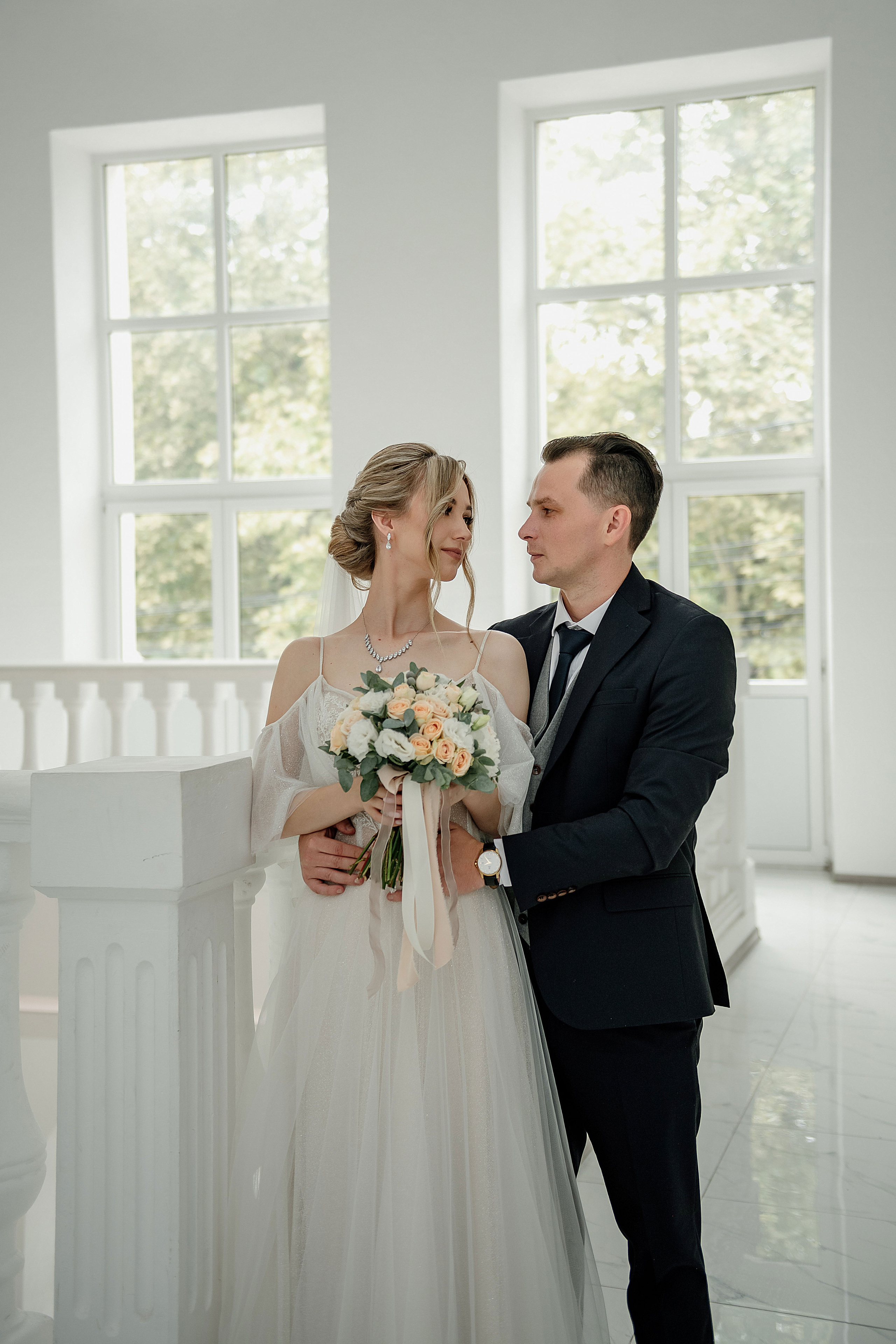 Свадебная фотосессия, свадьба летом, жених и невеста. Свадебный фотограф Новороссийск Марина КрамарИна Полещук