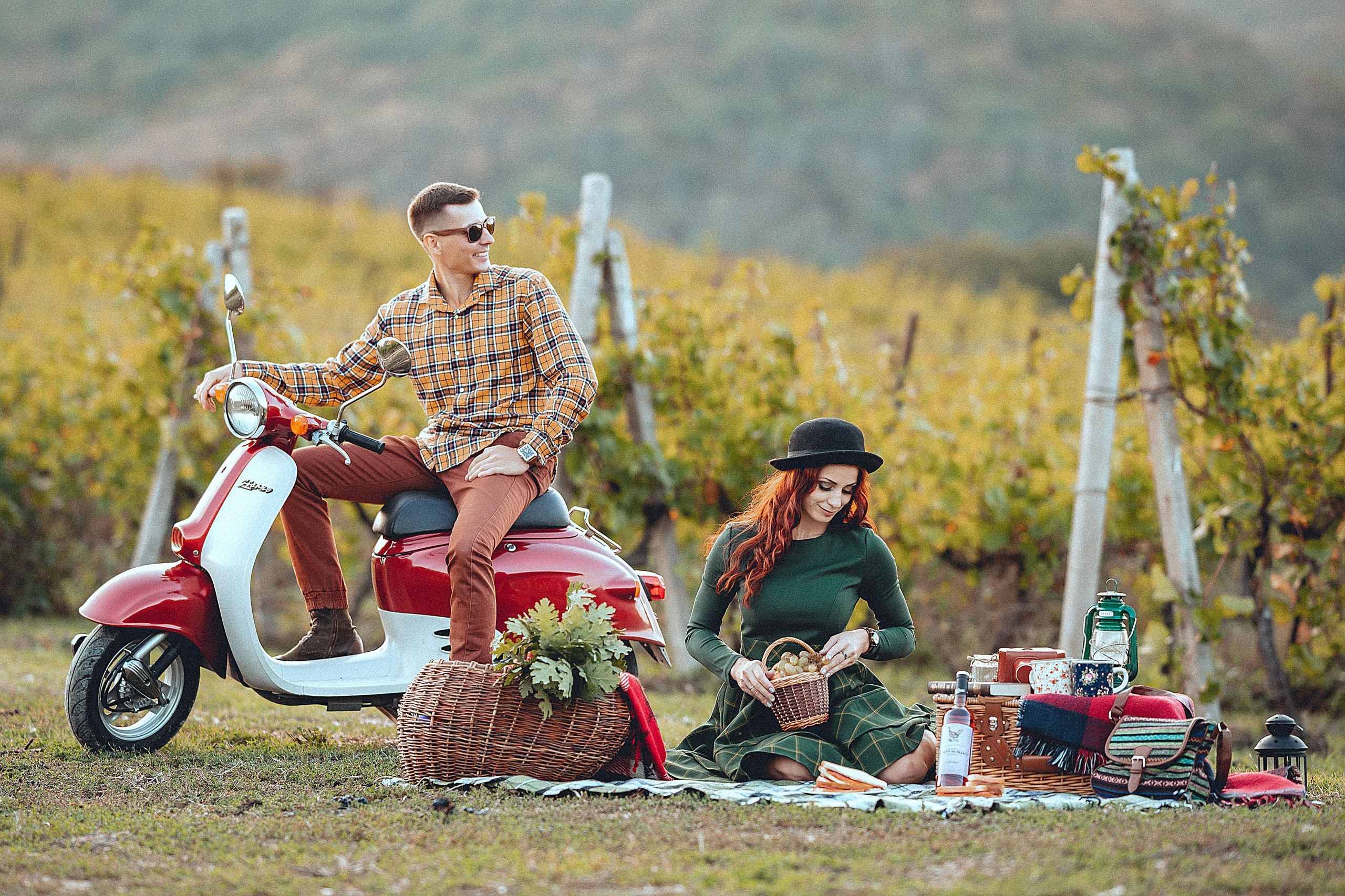 Любовная фотосессия на виноградниках, лавстори. Свадебный фотограф Новороссийск Марина КрамарИна Полещук
