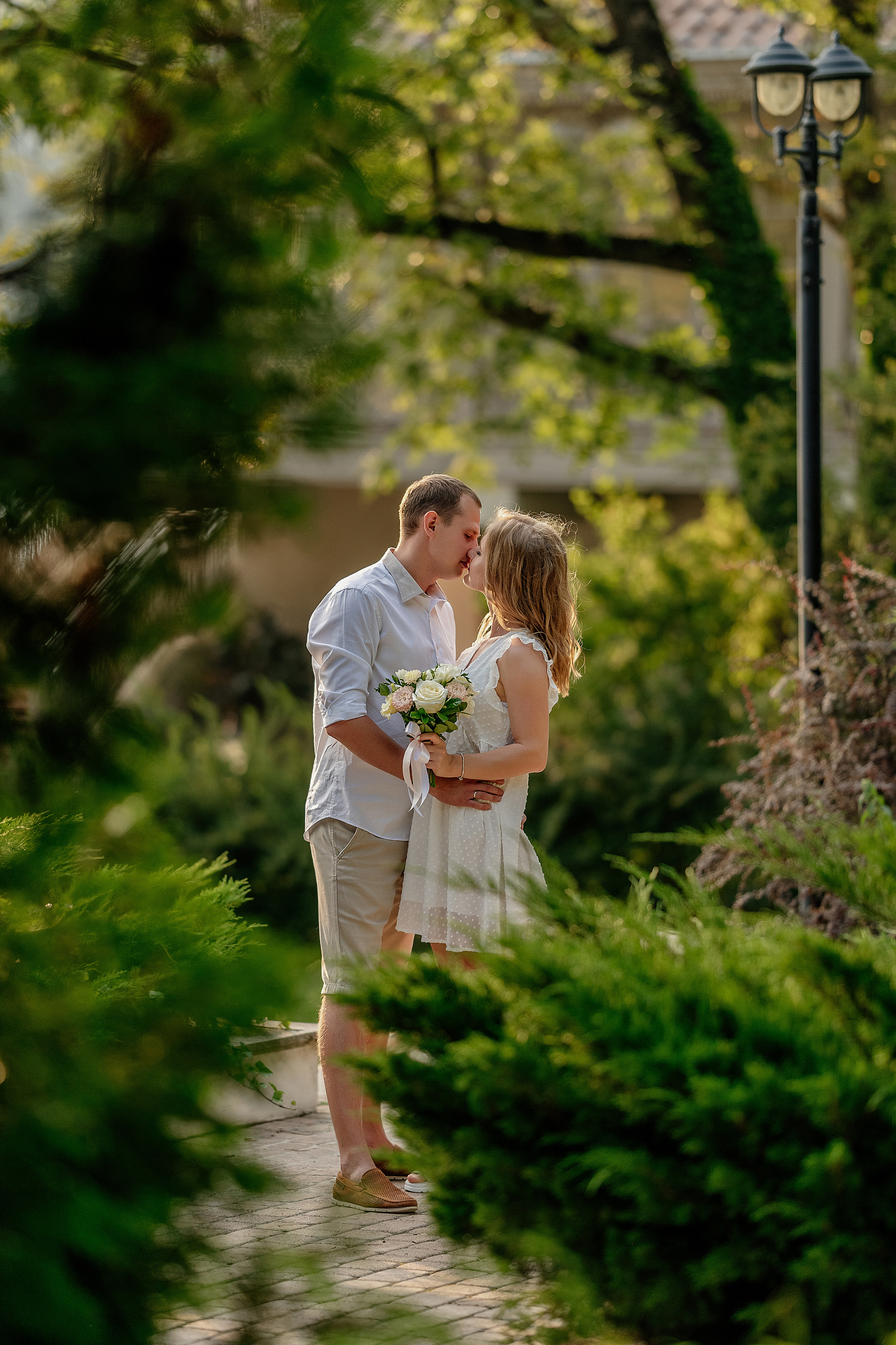 Свадьба любовь фотосессия лавстори абрау дюрсо. Свадебный фотограф Новороссийск Марина КрамарИна Полещук