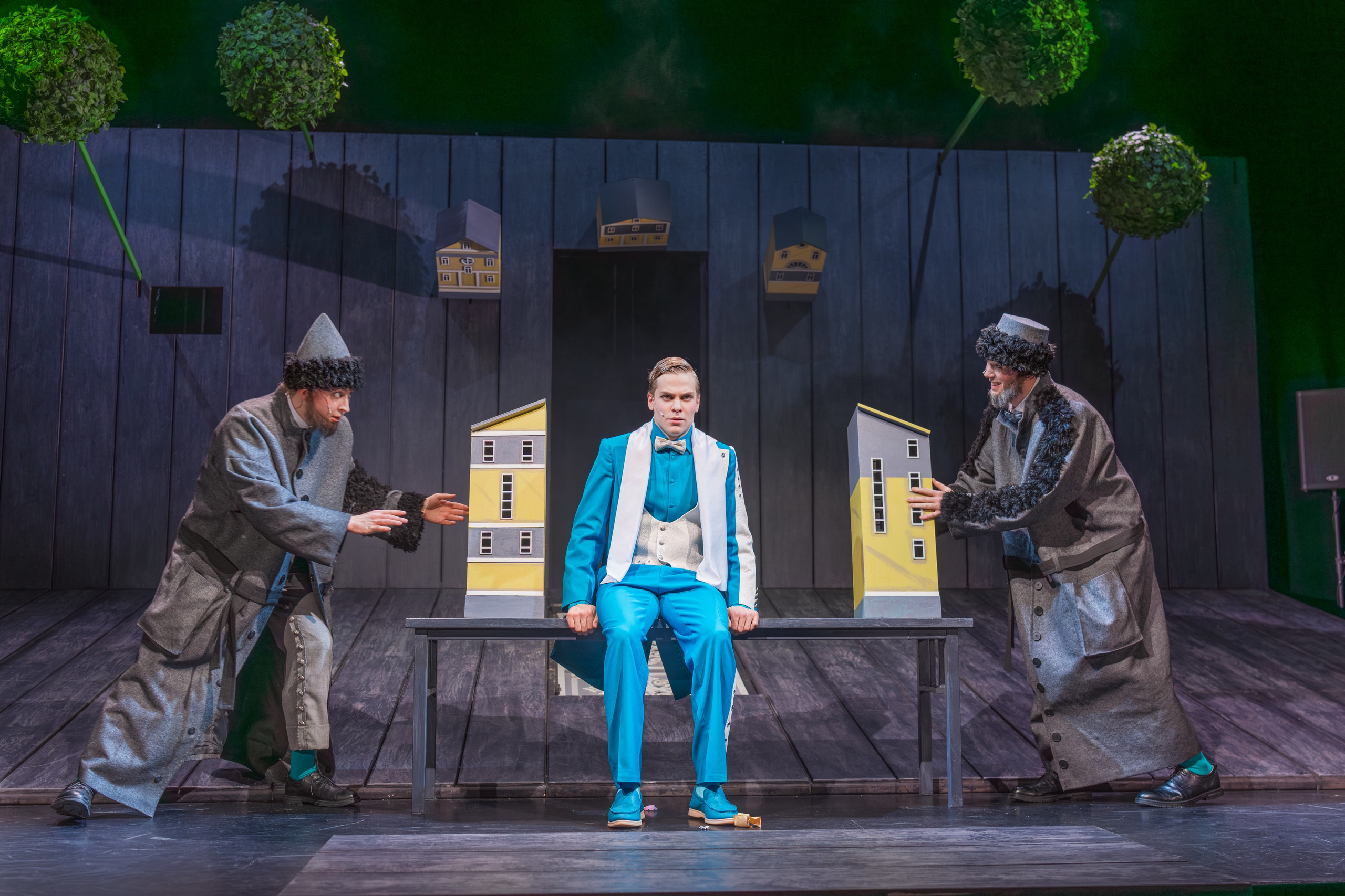 Театр Терезы Дуровой: Ревизор. Сайт фотографа Сергея Абрамова