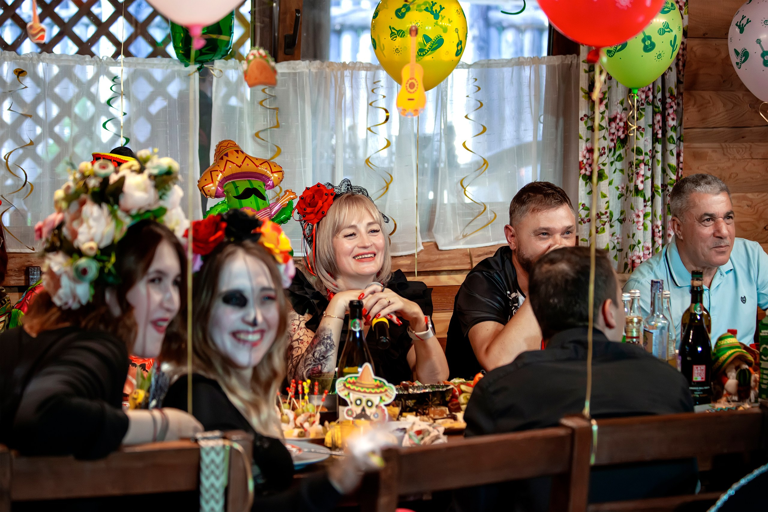 Репортажная съёмка юбилея в мексиканском стиле. Фотограф в Ульяновске Наталья Янкаускене