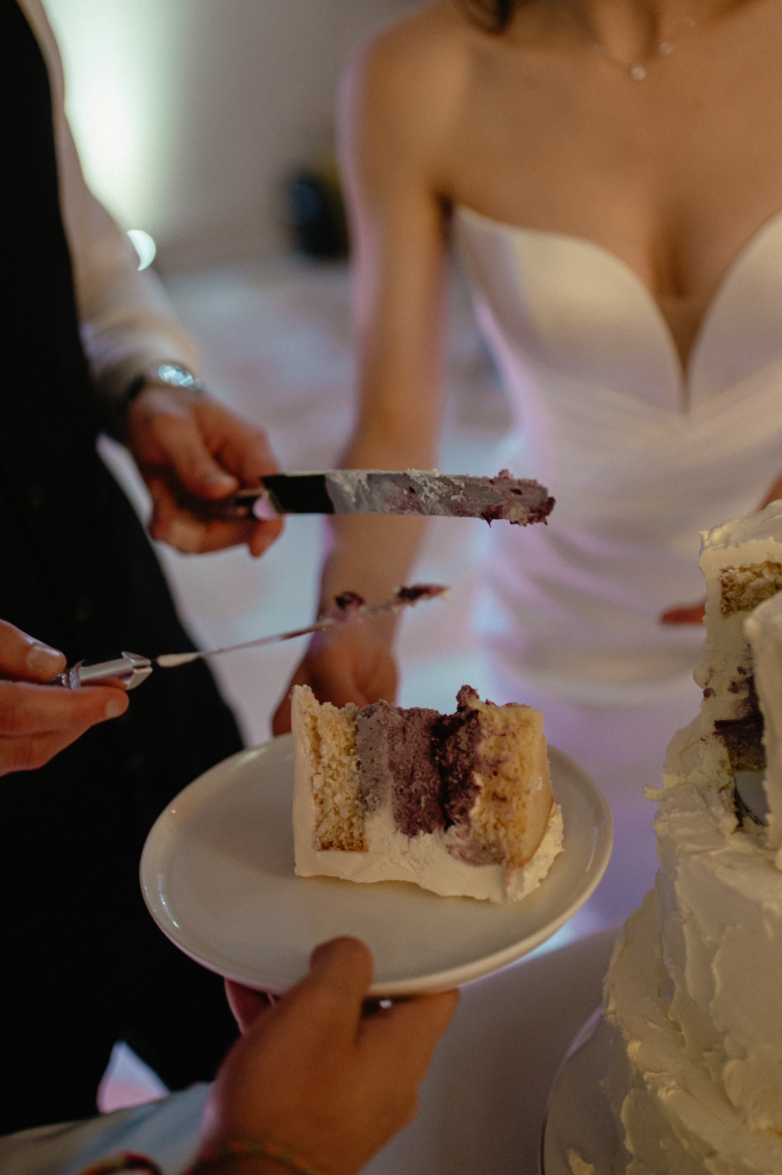 03.08.2024. RETOUCH-HOUSE