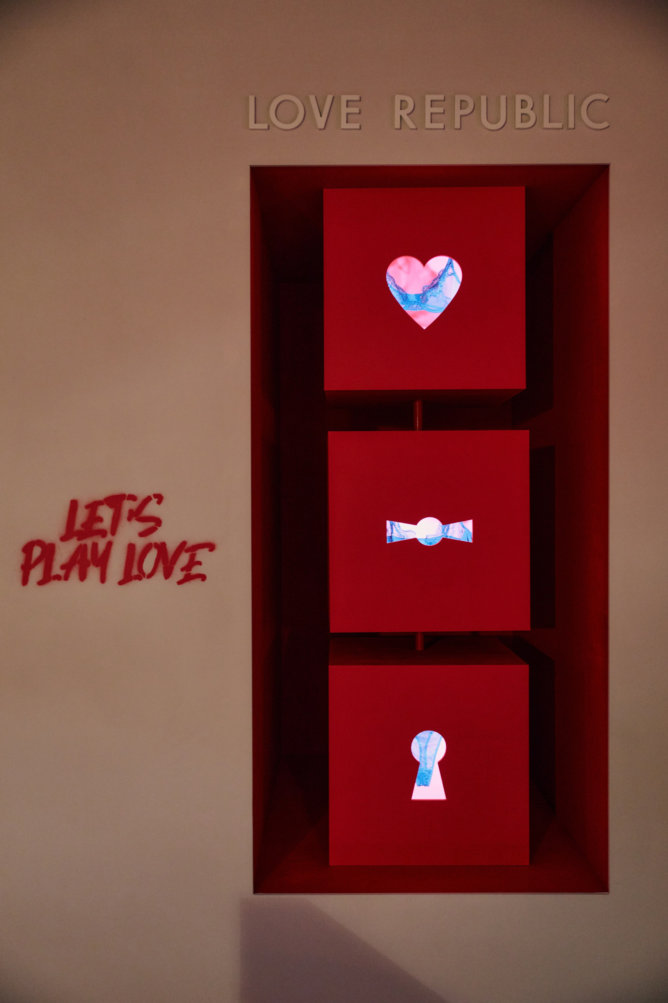 14 Февраля в LOVE REPUBLIC. Фотограф Сергей Бойко Москва