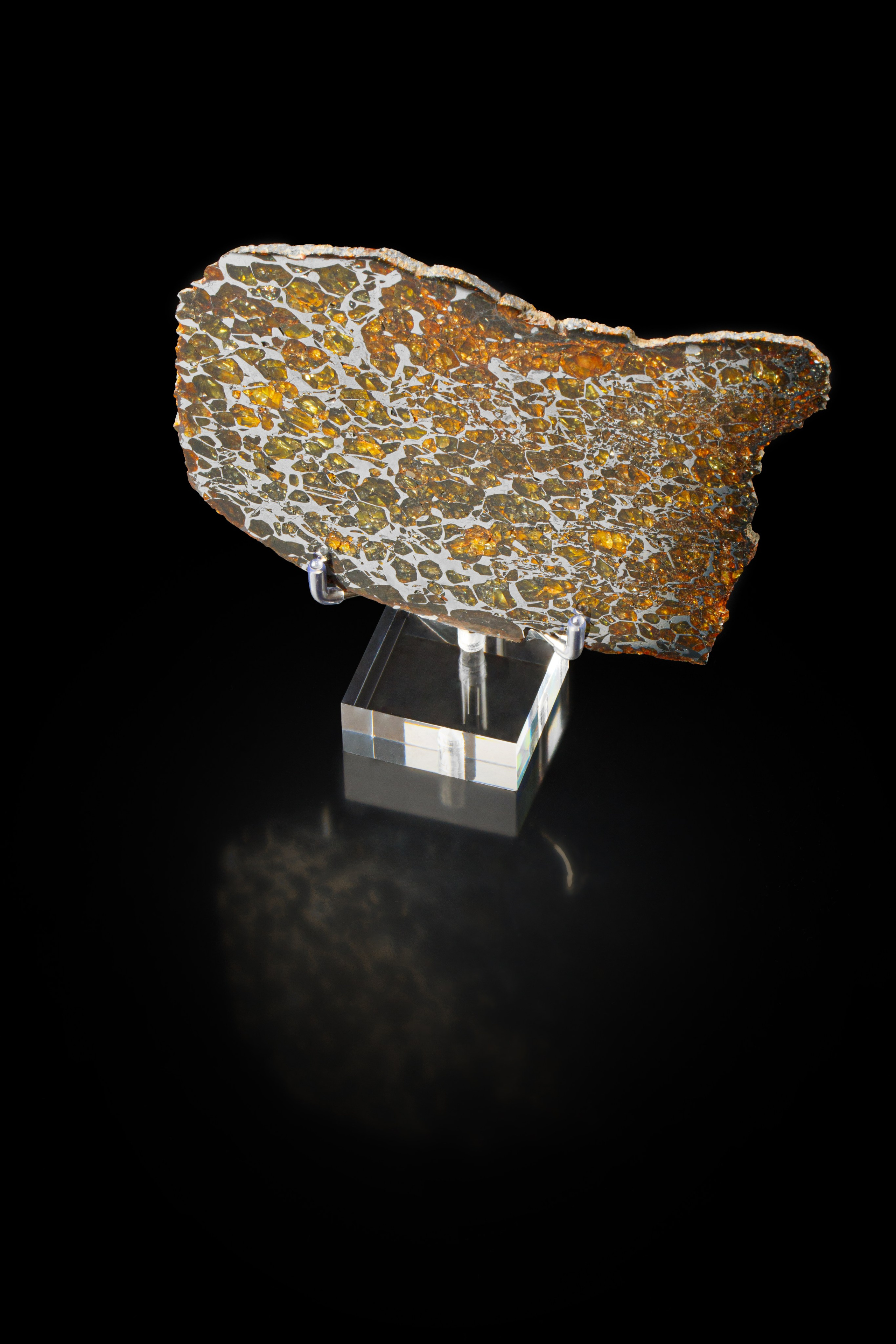 Профессиональная обработка натуральных камней, минералов и ископаемых | Студия SVITHART