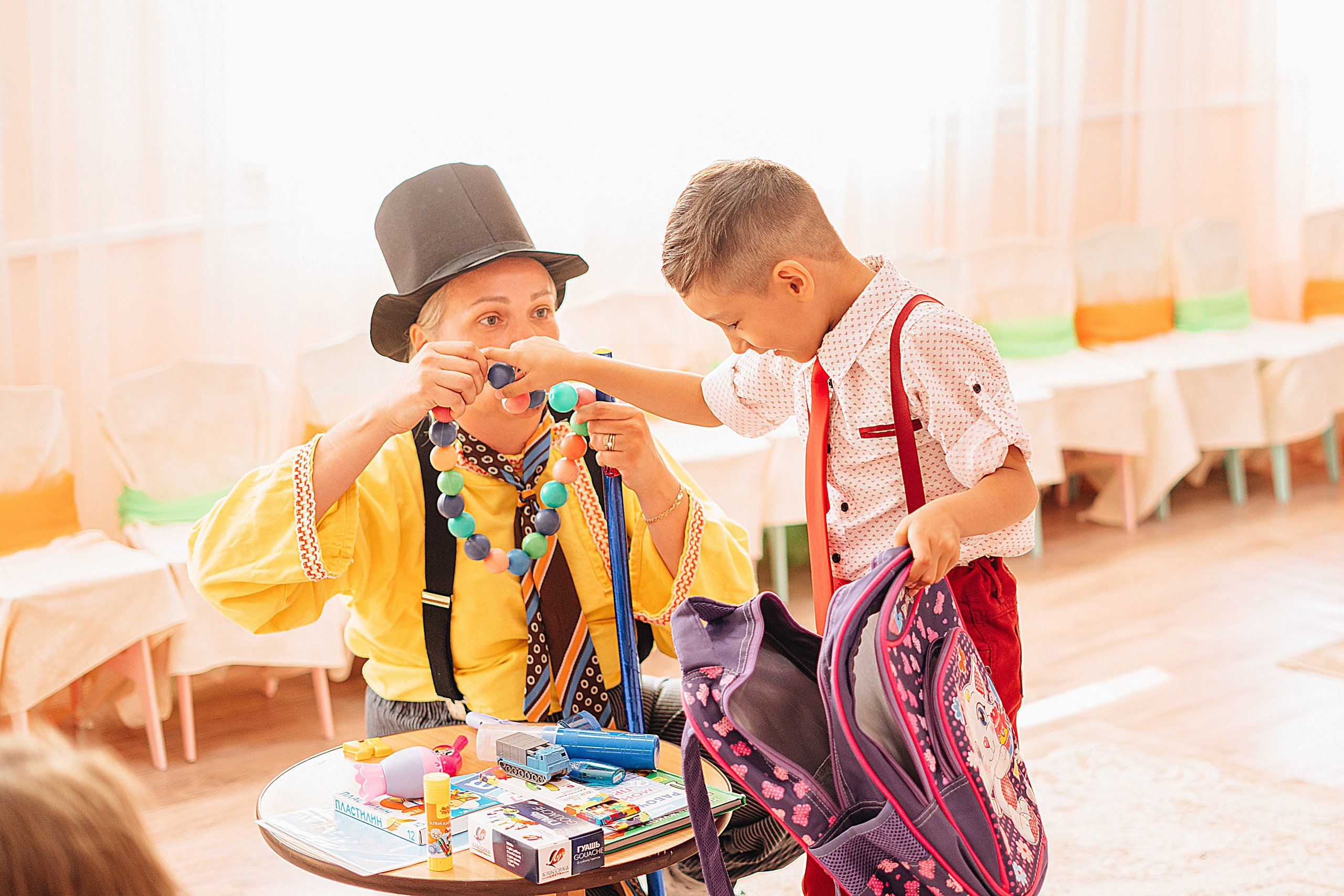 Фотосъёмка выпускного. Школьный фотограф в Челябинске. Выпускные фотоальбомы