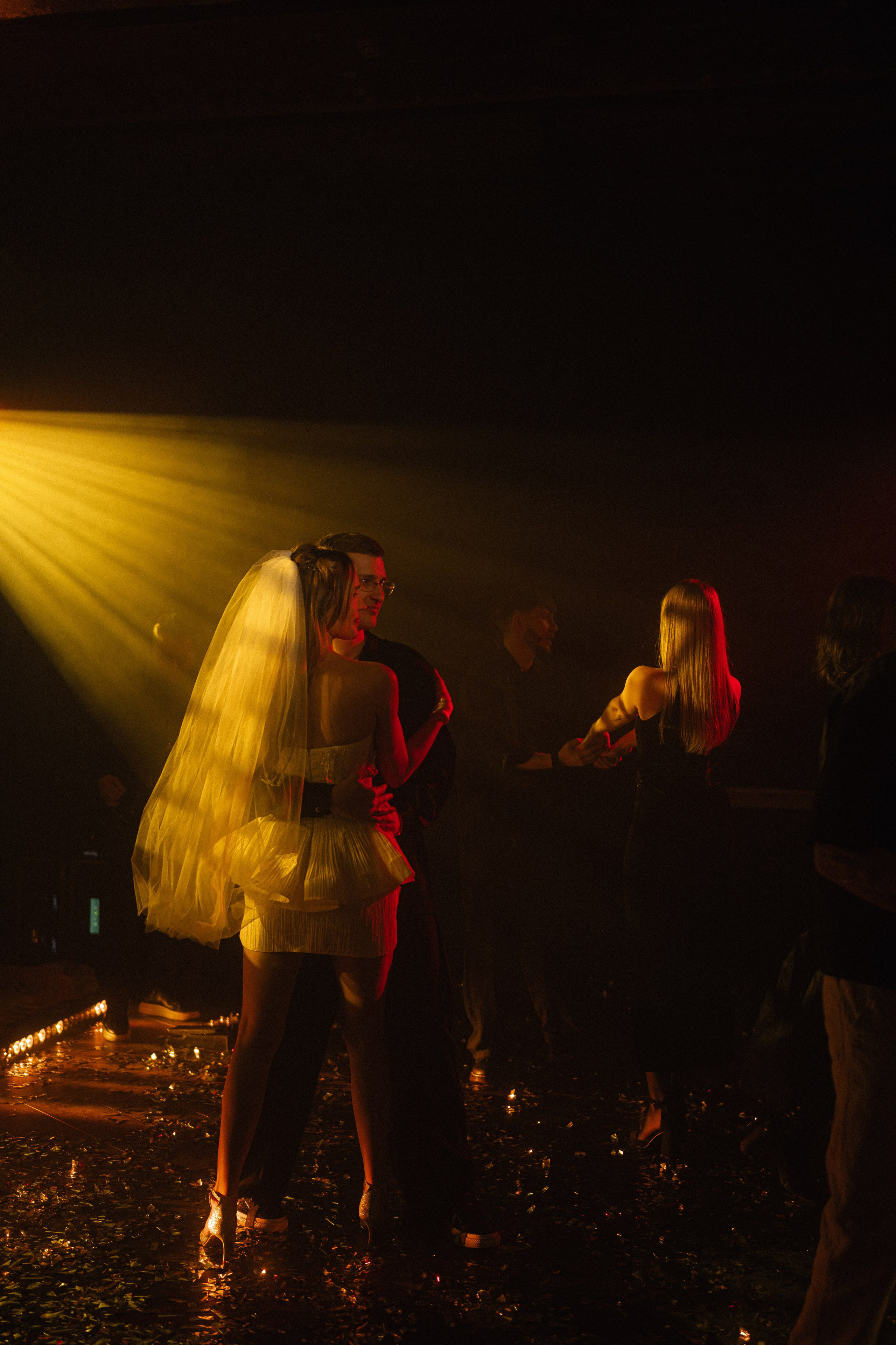 Awesome. Сентиментальная свадебная фотография