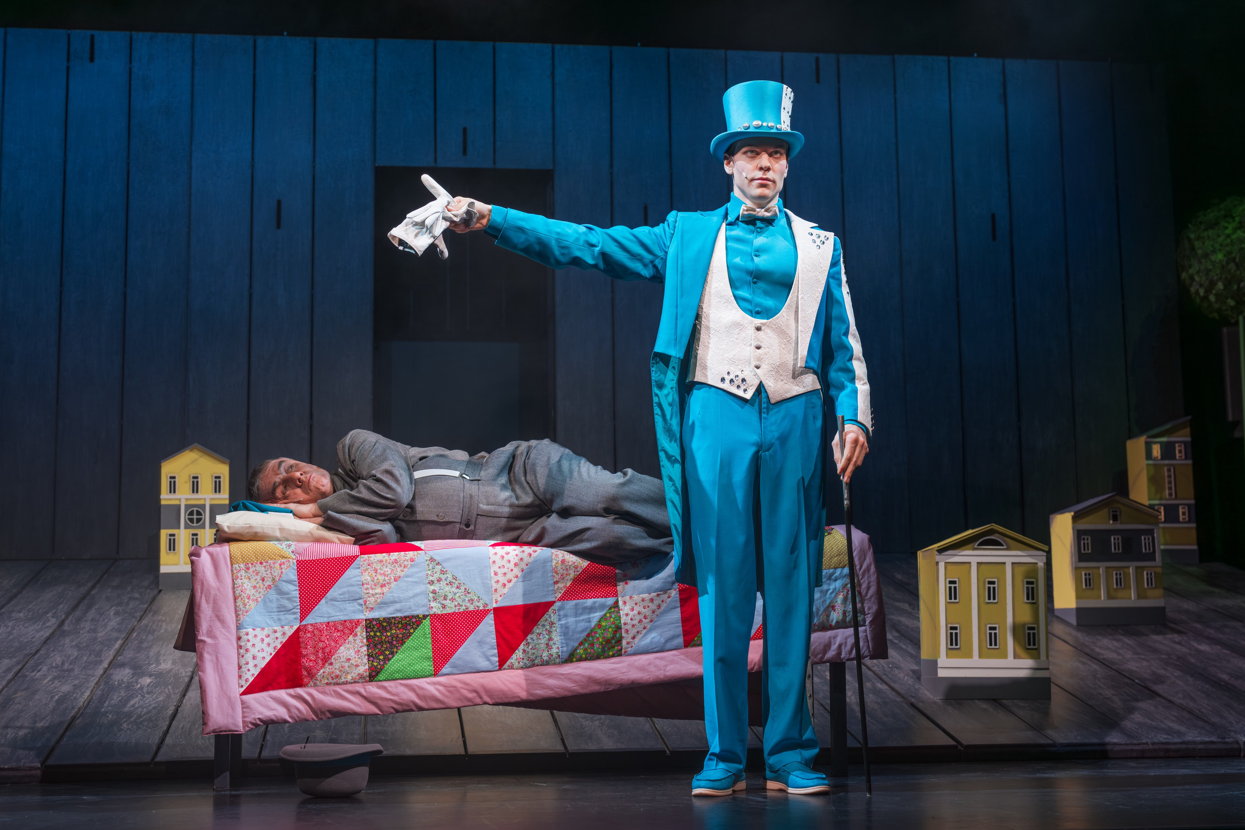 Театр Терезы Дуровой: Ревизор. Сайт фотографа Сергея Абрамова