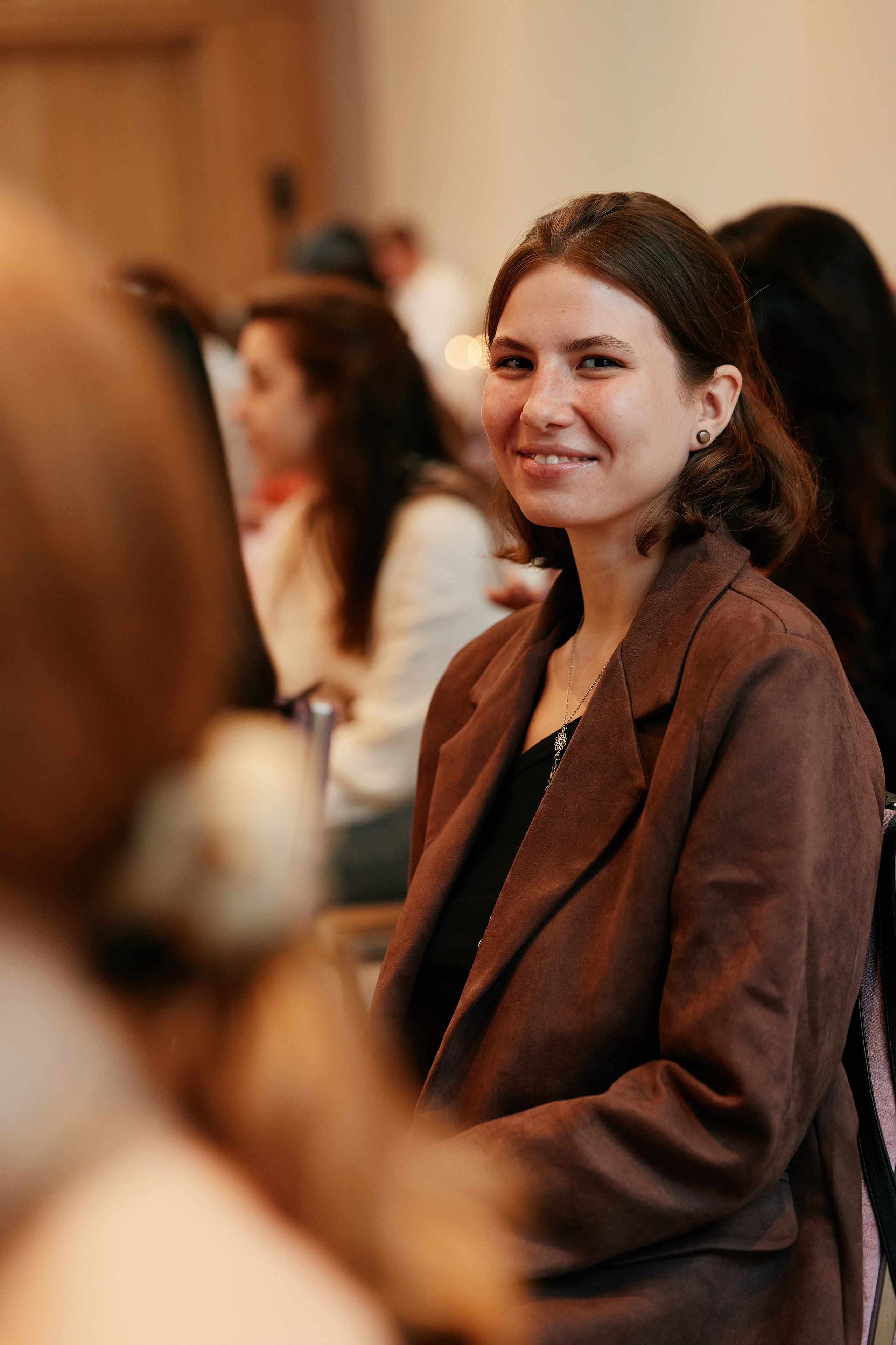 Современная женщина в Hilton 26.10. Свадебный репортажный фотограф краснодар максим дремов дрёмов фотосессия студия цена