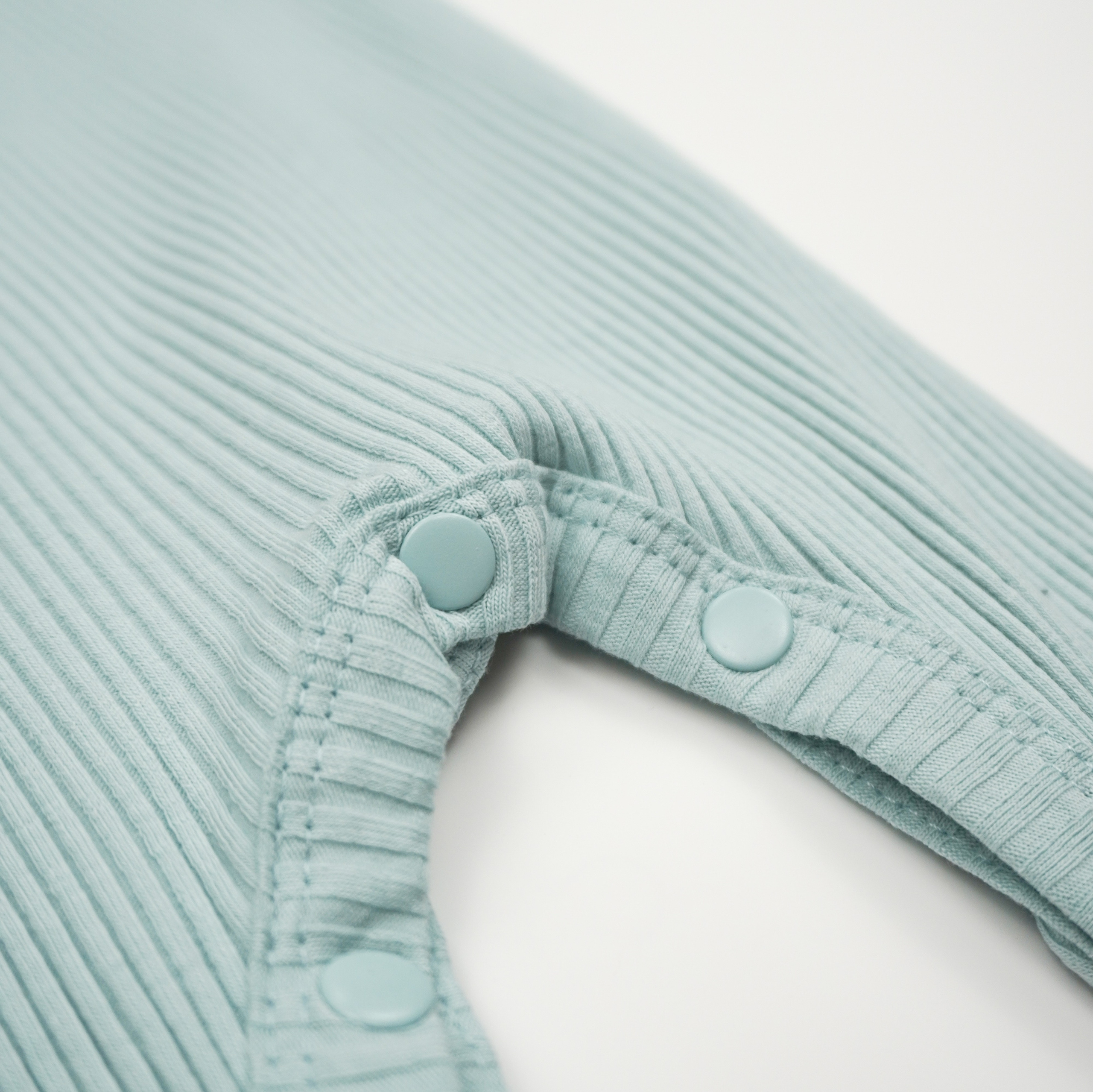 Одежда. Кузнецова Мария — профессиональный фотограф в Санкт-Петербурге | Предметная фотосъёмка, модельные тесты, актёрское портфолио, концерты