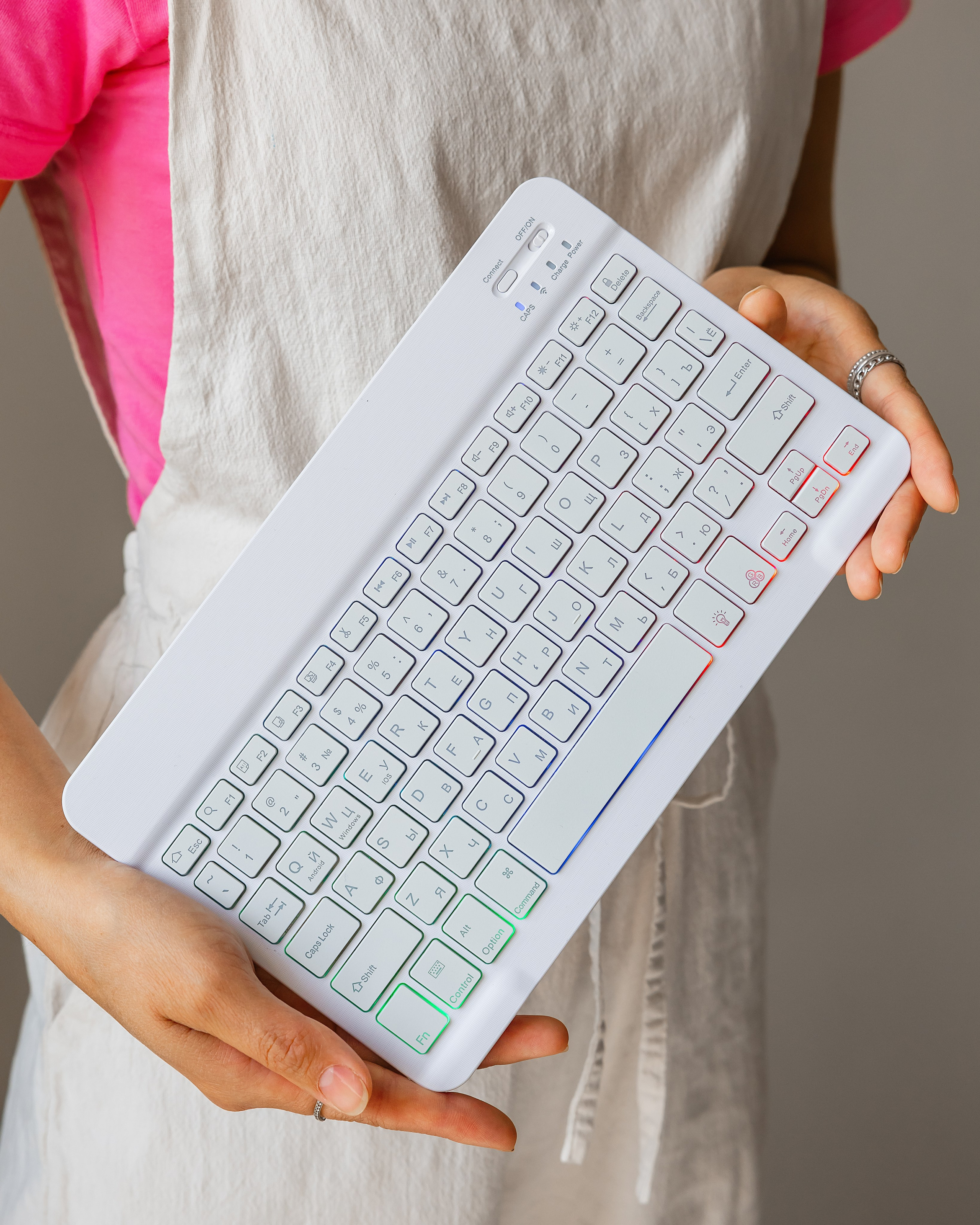 WB: Клавиатуры и чехлы. Фотограф и видеограф в Улан-Удэ: Аюна Габагуева и Артём Шаханов