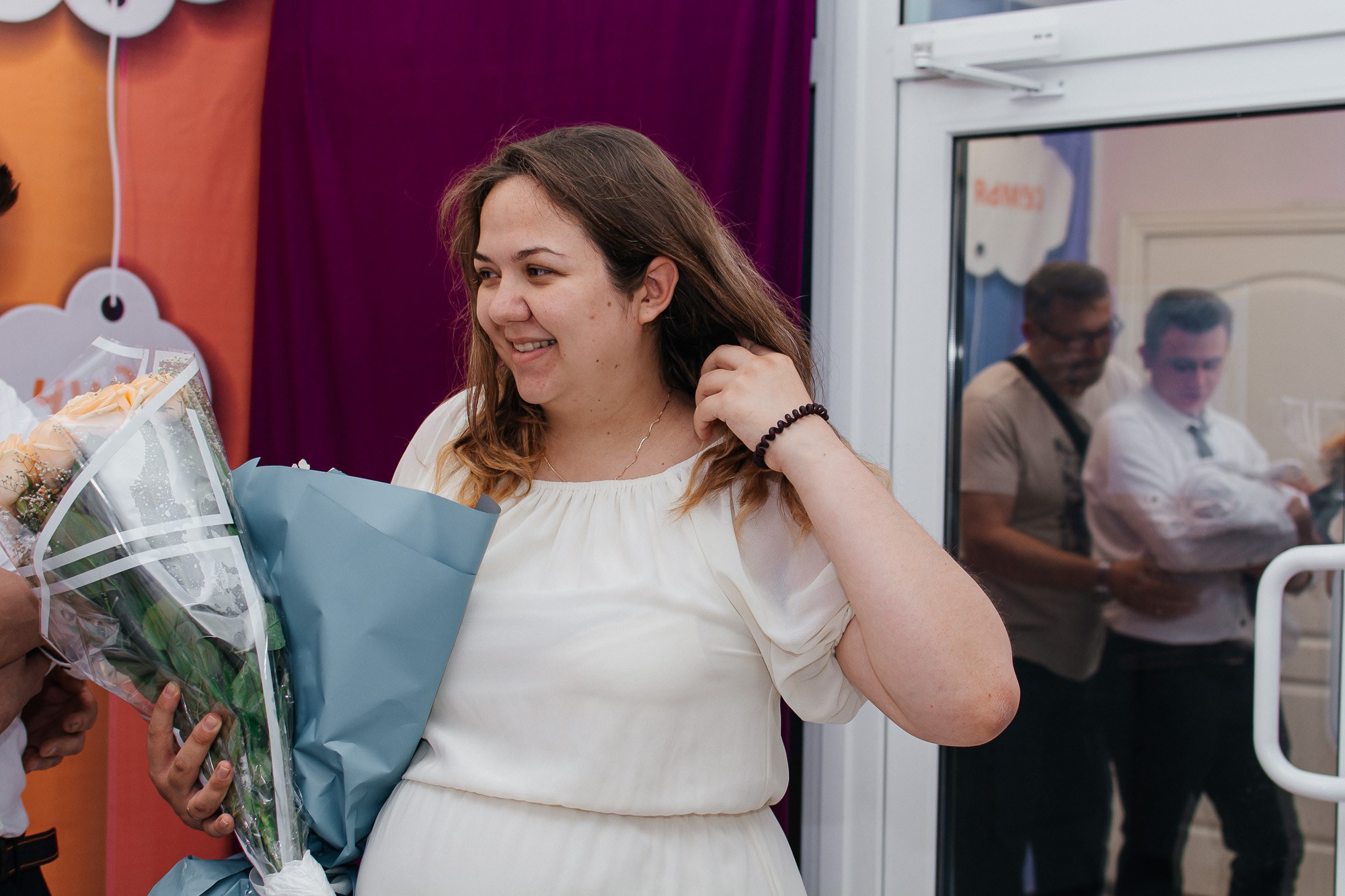 Выписка из роддома. Фотограф Ростов-на-Дону | фототерапевт