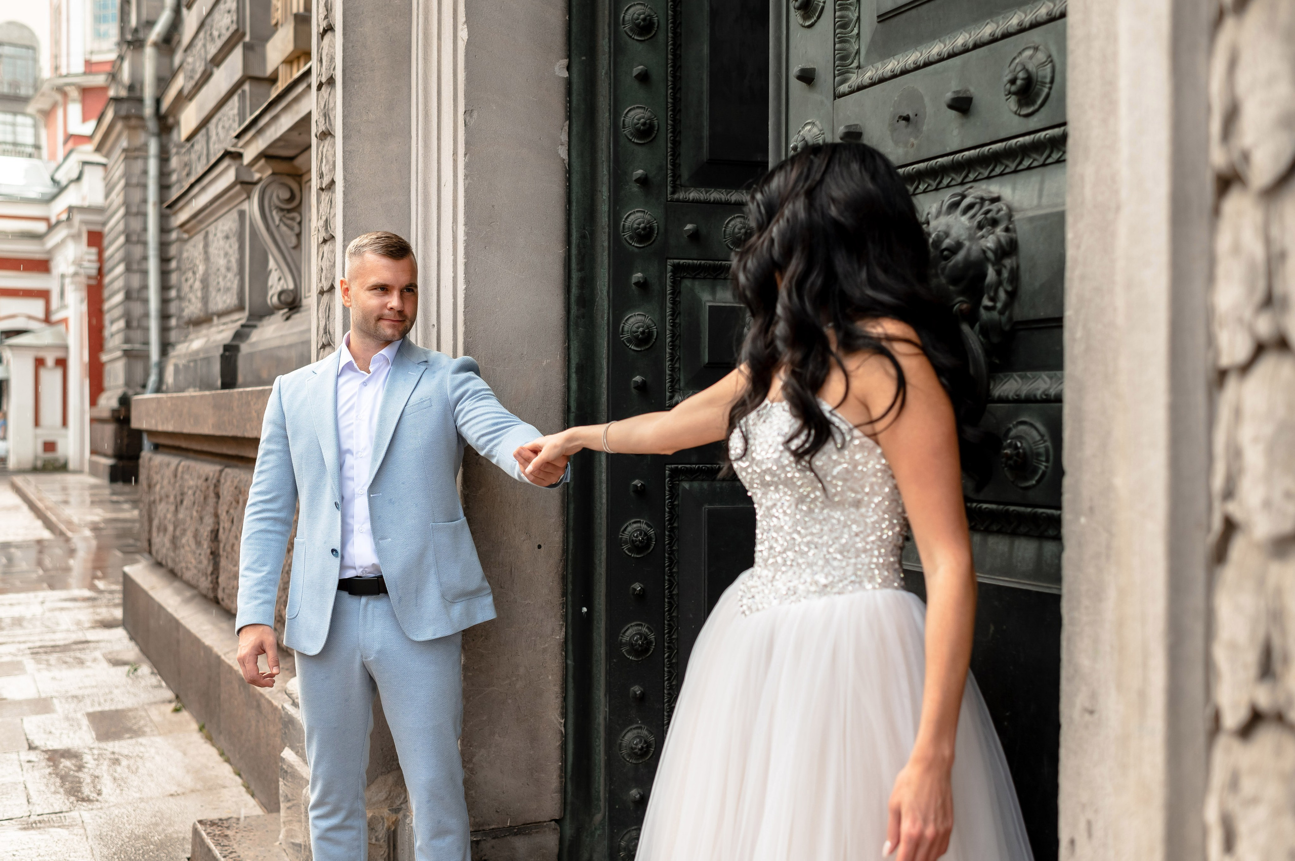 Елена и Илья (фотосессия у городской Невской Ратуши, Исаакиевская площадь). Портретный, семейный и свадебный фотограф в Санкт-Петербурге и в Пушкине Ширяев Денис