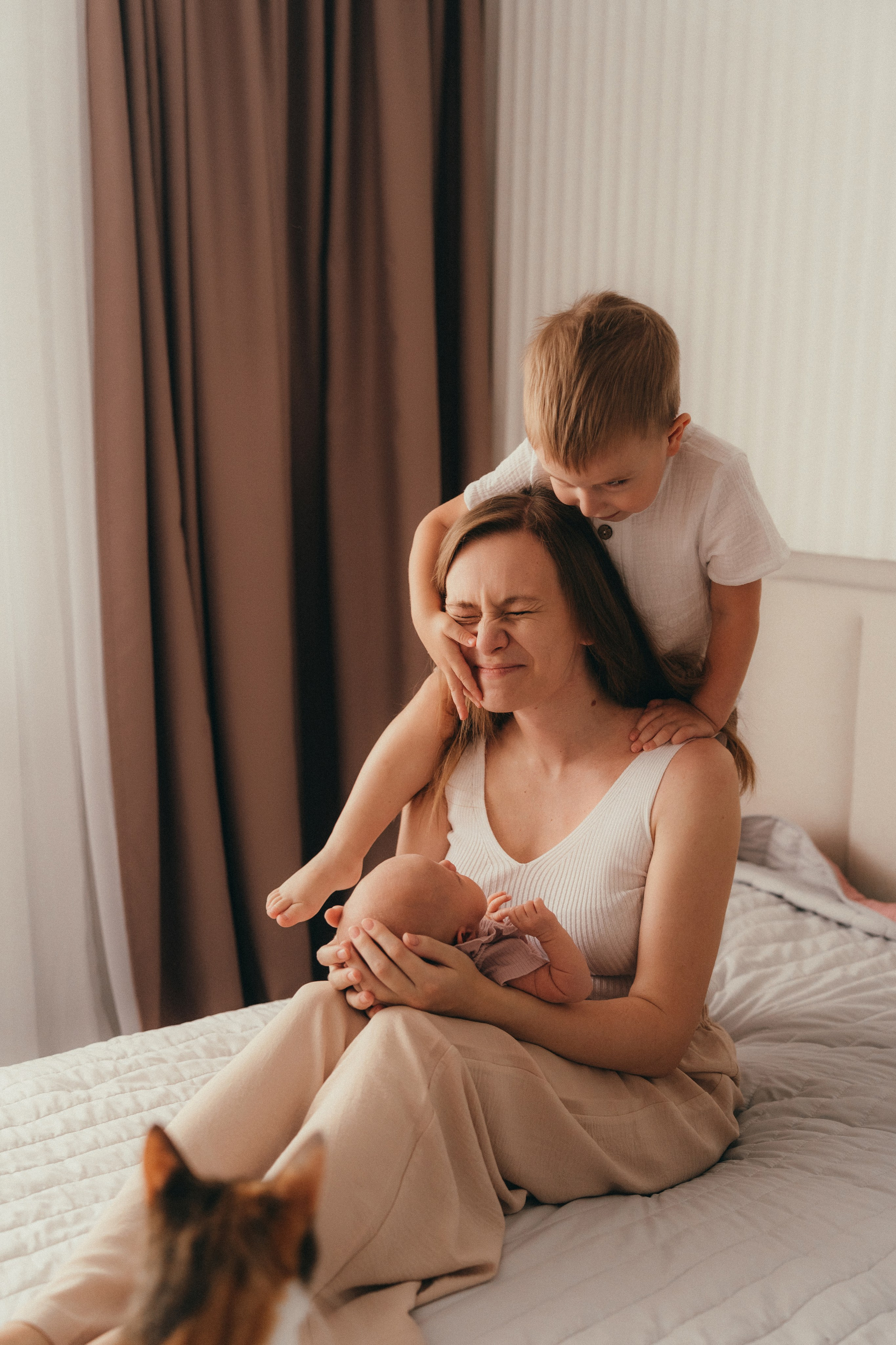 Сережа, Маша, Лева и Аня. Семейный фотограф • Домашние съемки в Нижнем Новгороде