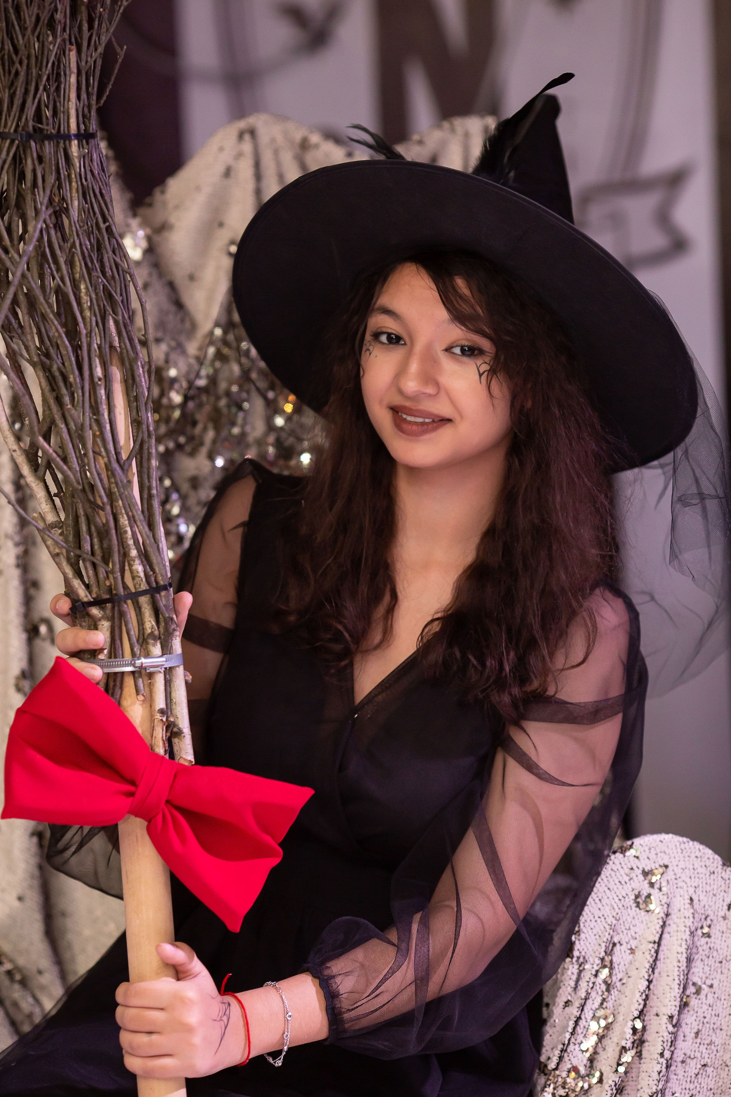 Верхом на помеле спектакль интерактивный. Семейный и детский фотограф Анна Петракова