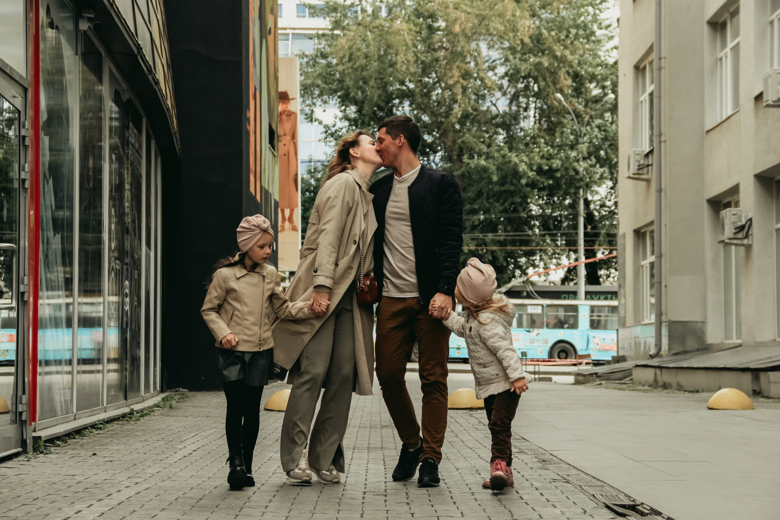 Маша, Илья и дочки. Фотограф в Екатеринбурге Катерина Березина