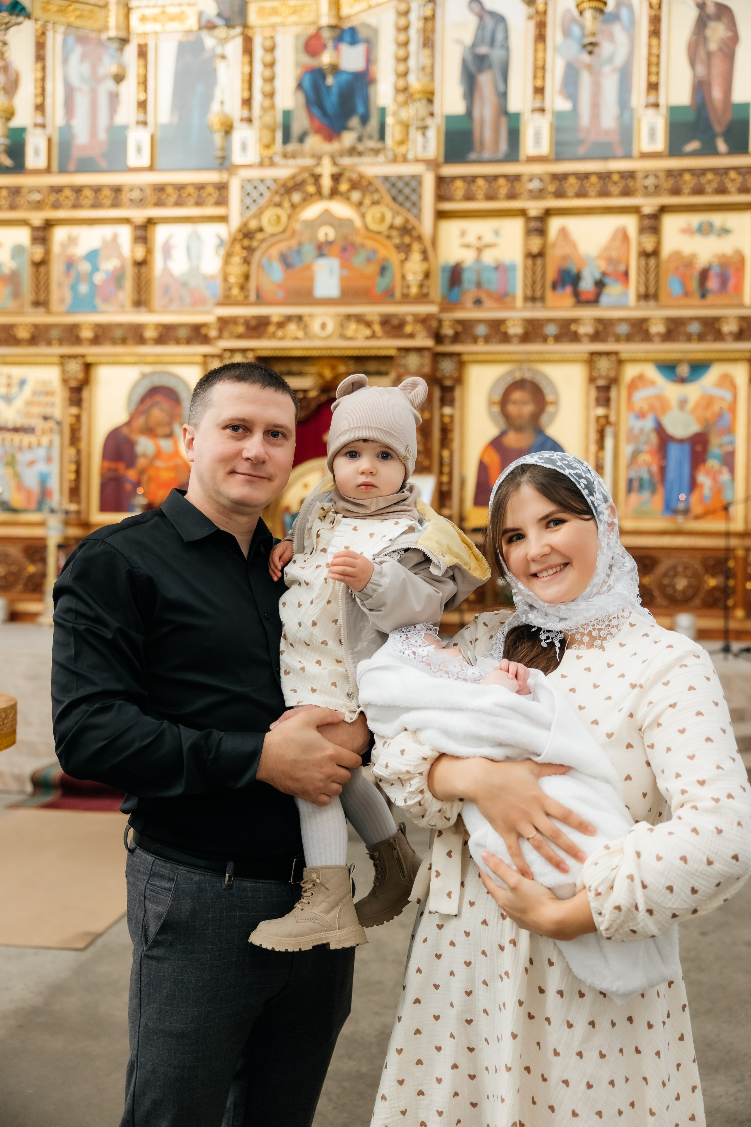 Крещение Мирославы. Храм иконы Божьей Матери «Всех скорбящих Радость». Фотограф ВИКА МЕДУЗА