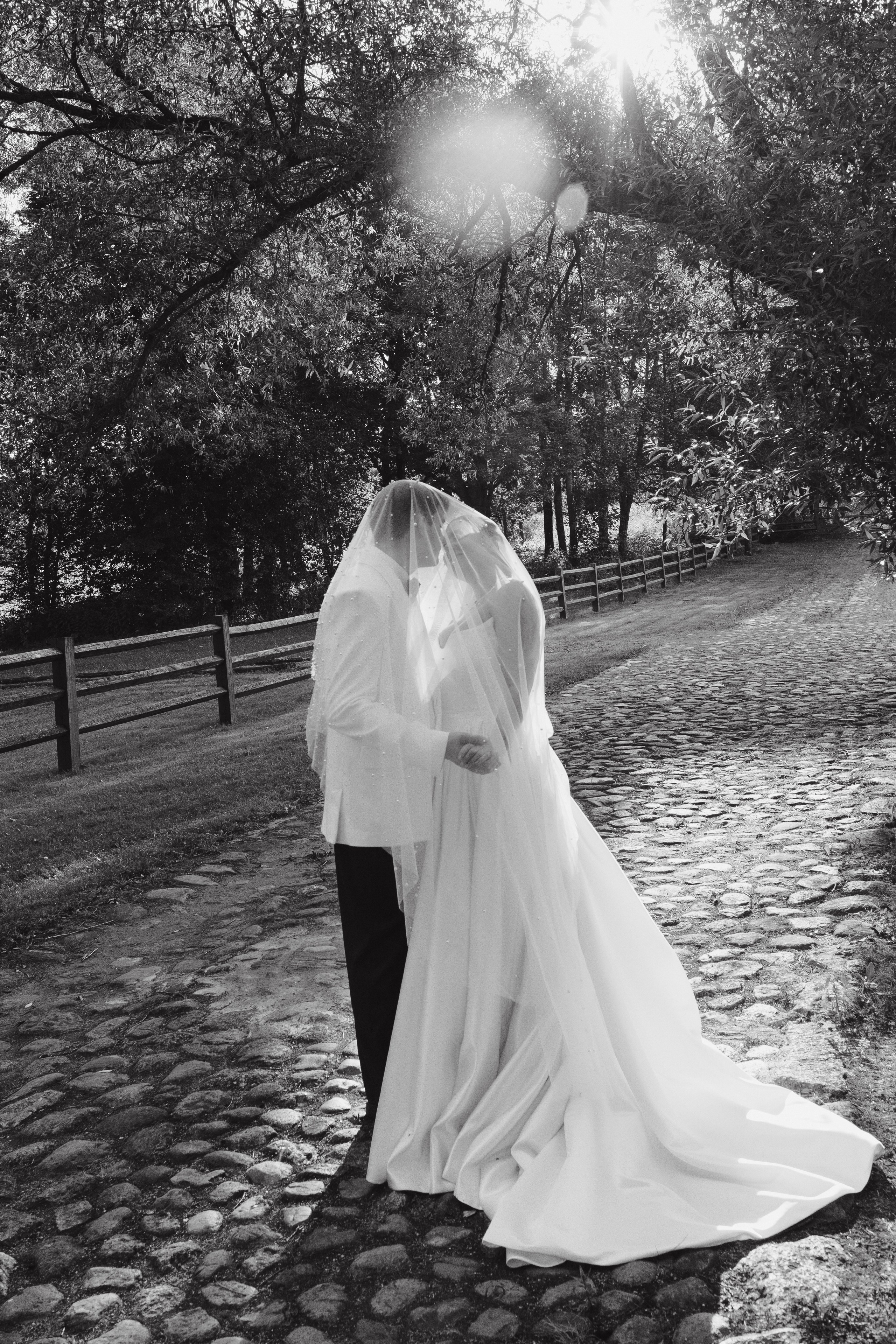 Свадебная фотосъемка в «Двор Стайки»