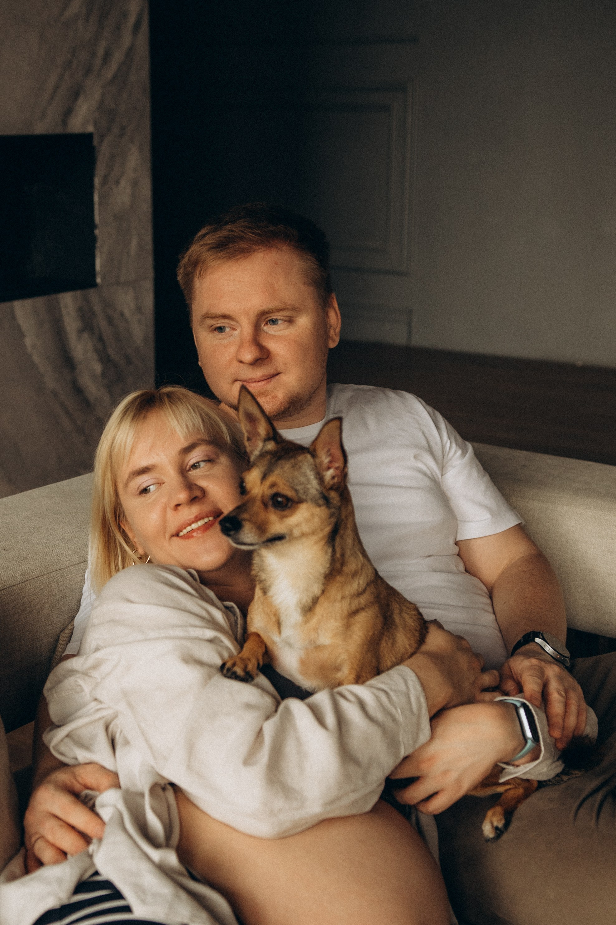 Алена, Антон и Гая. Гаврилова Настя семейный фотограф lifestyle в Москве