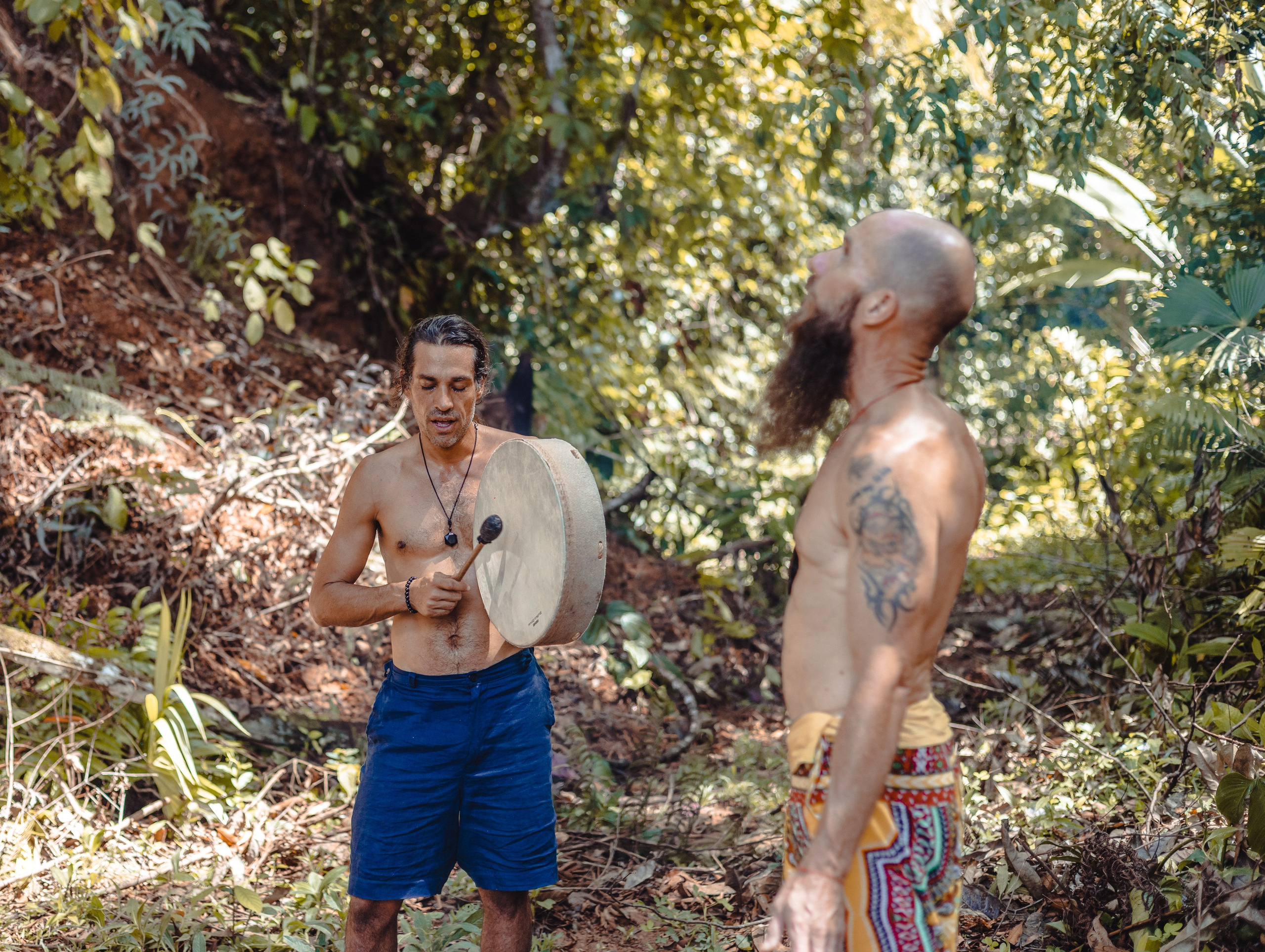 Soul wedding with a nature connection. Family, portrait, content photo in Costa Rica Evgeniya Besprozvannykh