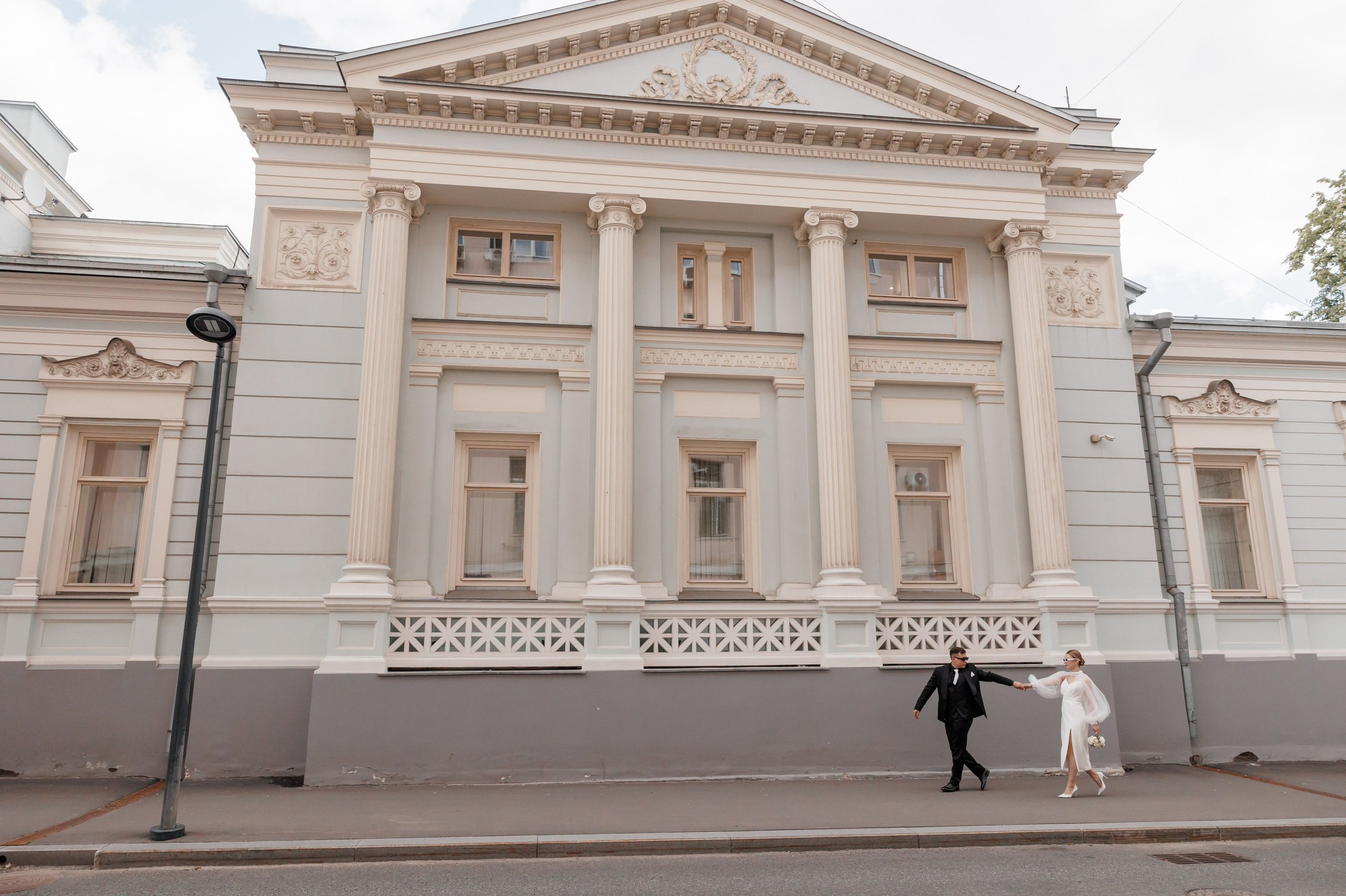 Анна и Сергей, Особняк Муравьевых-Апостолов, прогулка по ВДНХ, ресторан «Домик в саду». Свадебный и репортажный фотограф (Москва, Королев и другие)