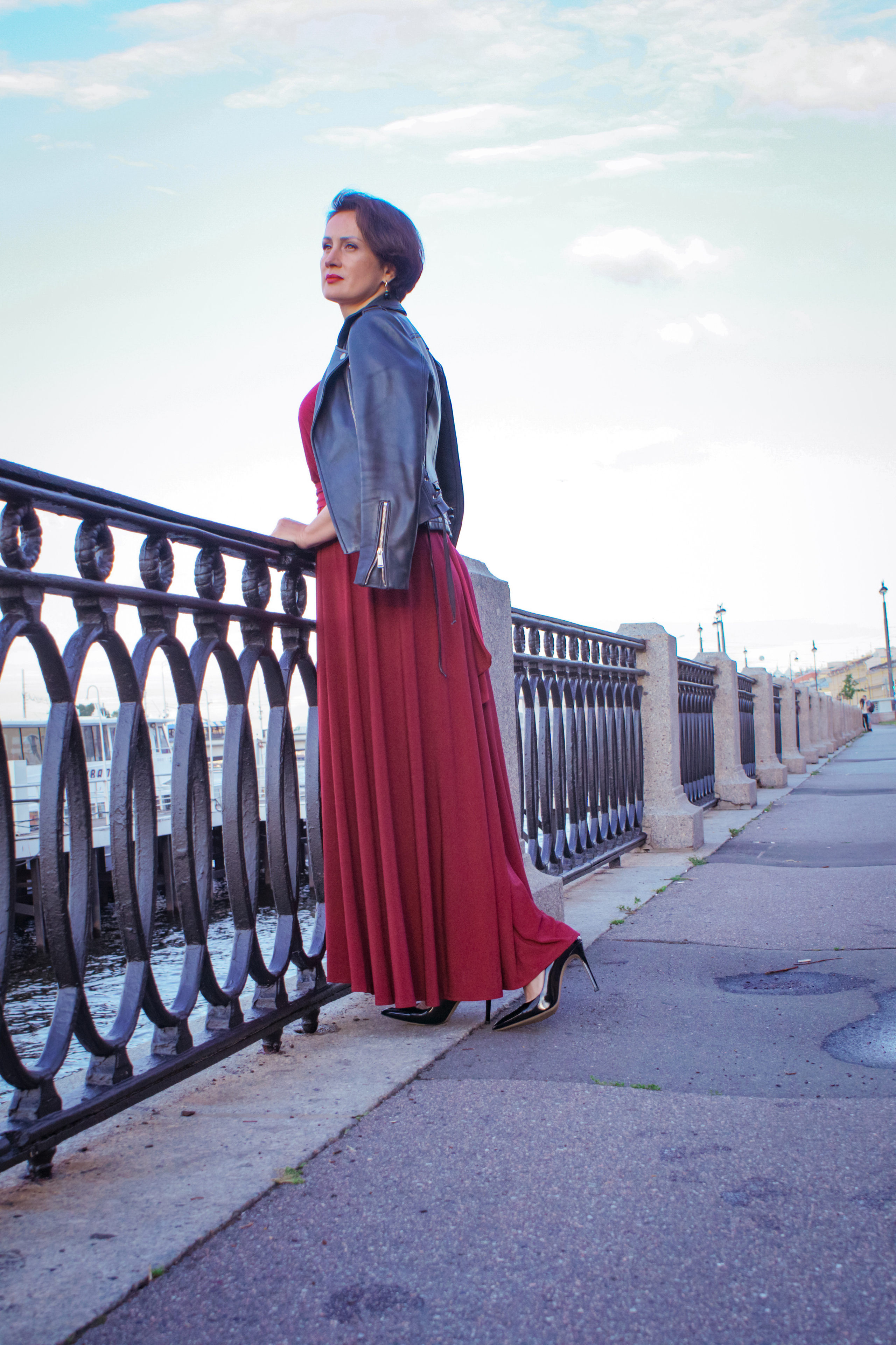 Витебский вокзал. Мария. Фотограф в Санкт-Петербурге Цуркан Марина и онлайн по всему миру