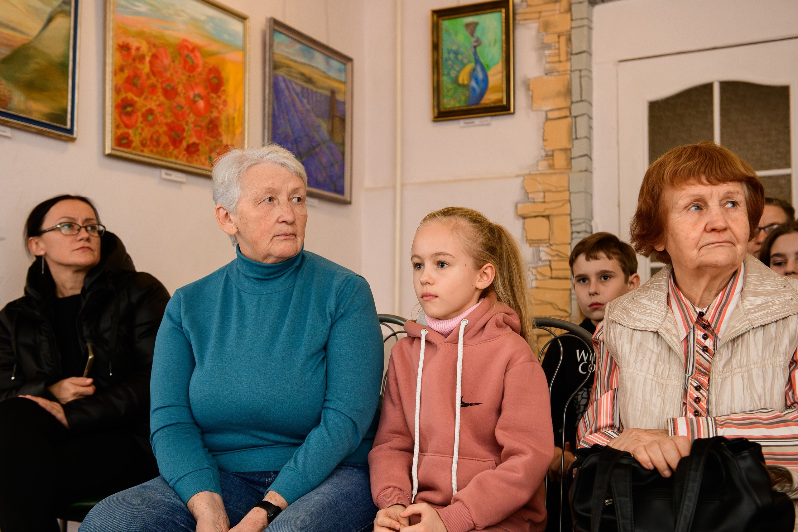 Выставка «Влюбленная в мир». Художница Татьяна Иванова-Гуляева. Фотограф Валерия Голубева (Миронова)