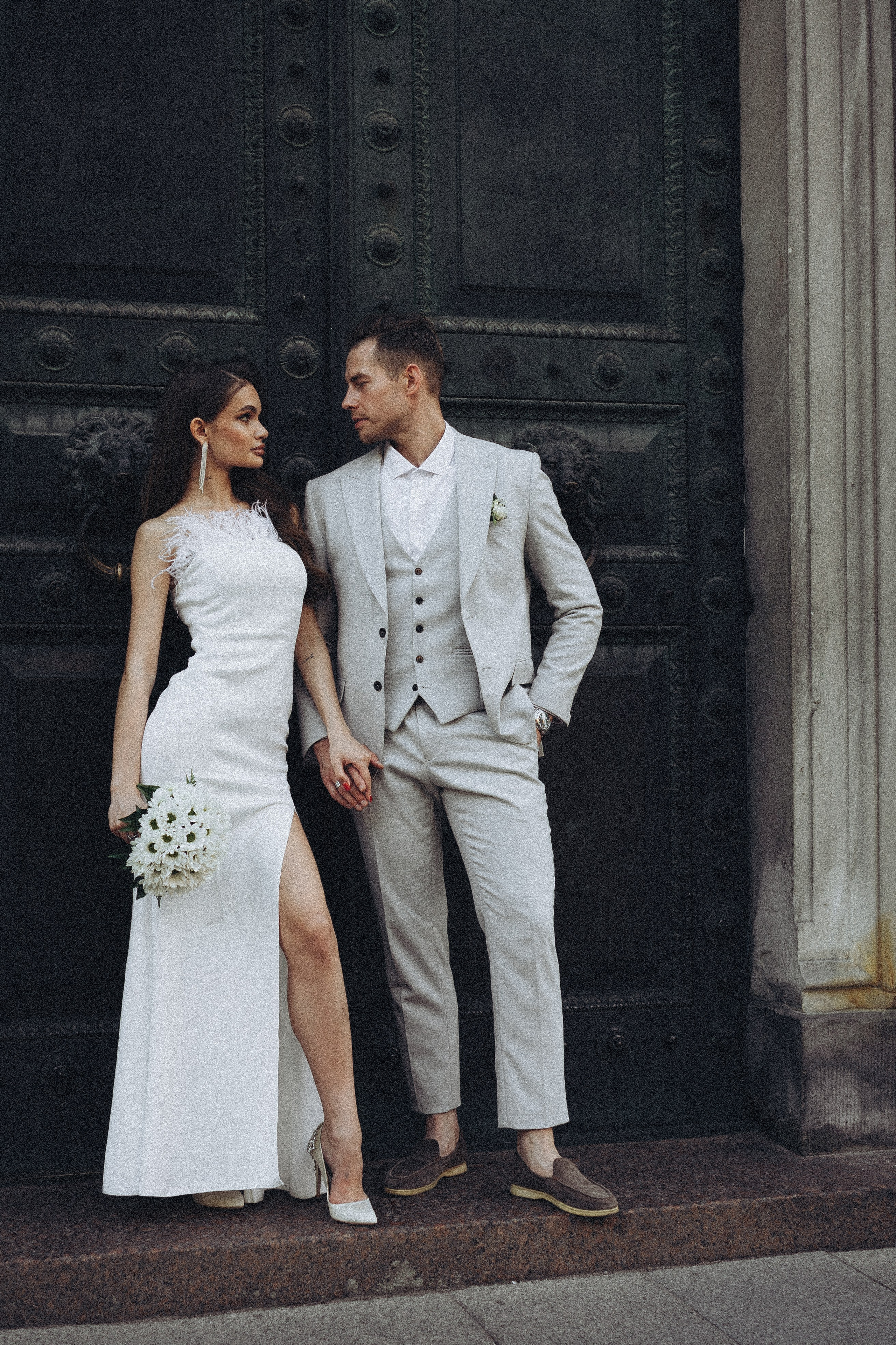 Свадебная сьемка у академии Штиглица. Профессиональный фотограф, Санкт-Петербург — Виктория Богомолова