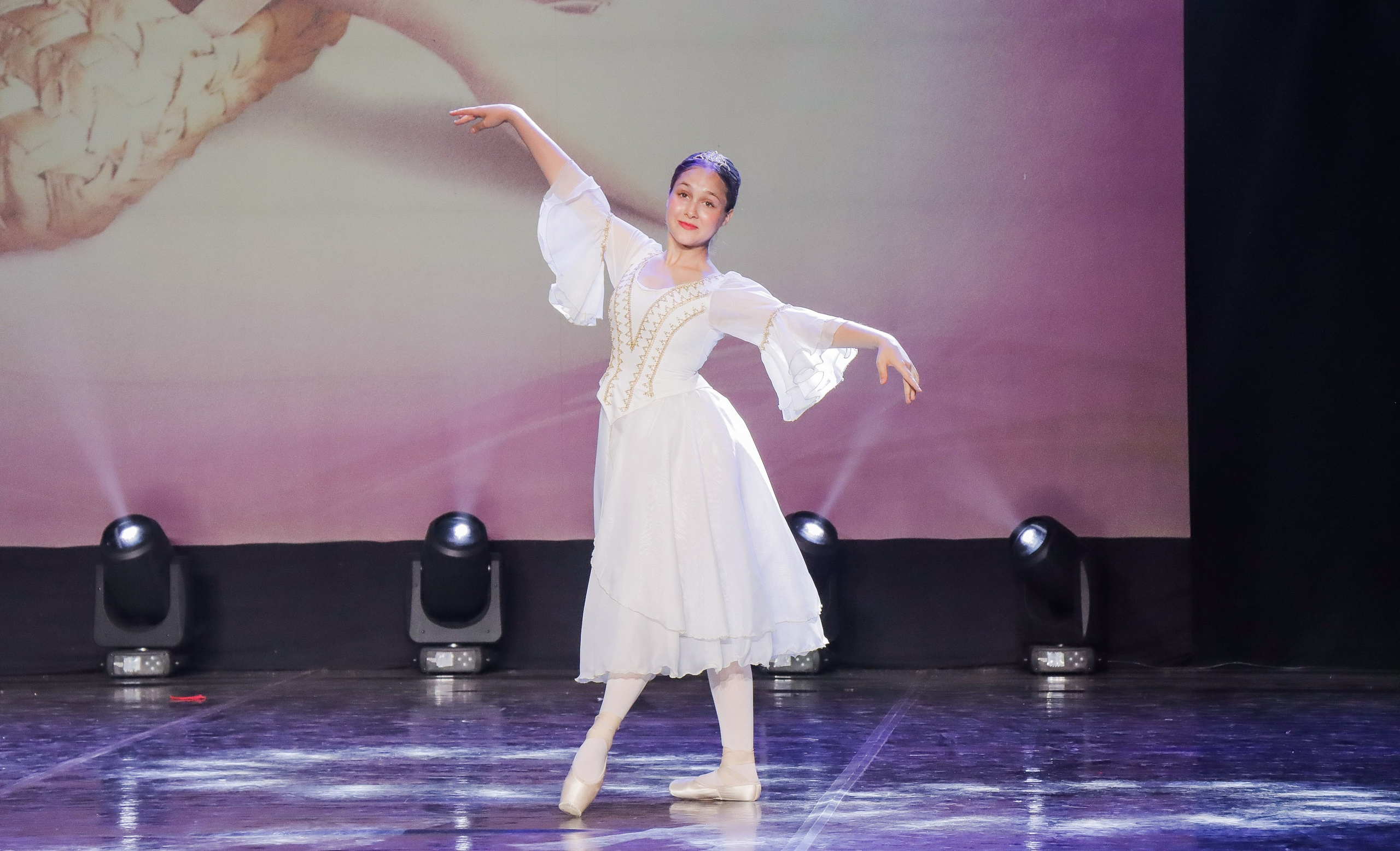 01.06.2024 Фестиваль-конкурс «Мир под названием — Искусство танца» г. Кострома. Медиастудия Фото Концепт