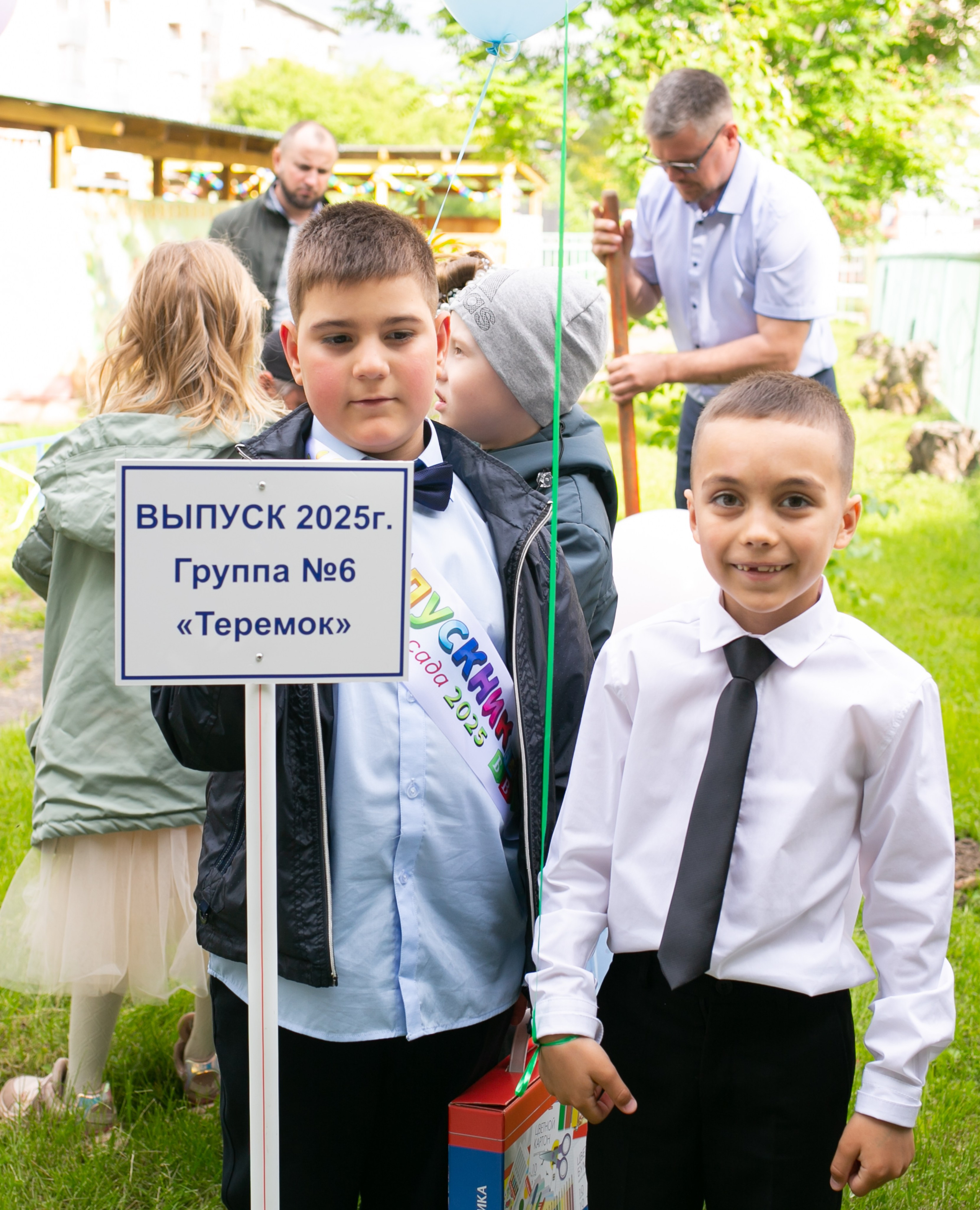 Выпускные и Утренники. Фотограф новорожденных и семейный фотограф НСО г. Бердск Марина Львова