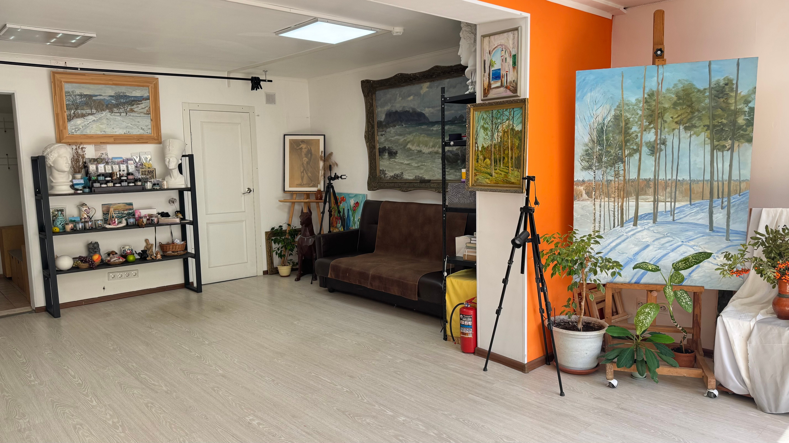 Контакты. Арт-вечеринки и мастер-классы в Москве для взрослых и детей