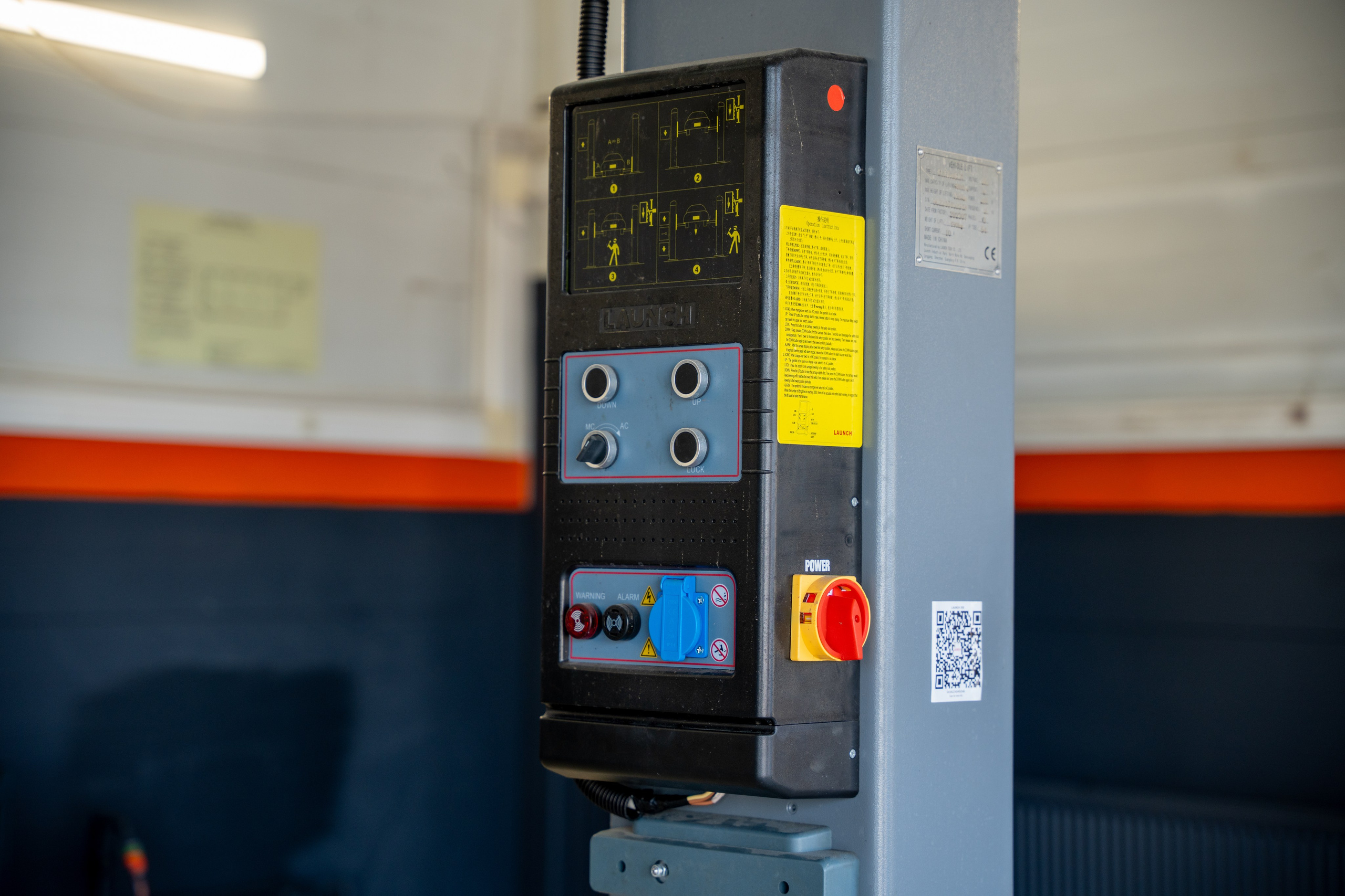 Интерьерная фотосъемка автосервиса Fit Service в Краснодаре — сеть СТО Профессиональная фотосъемка интерьера техцентра в Краснодаре. Шедевры для Вас! Фотограф и Видеограф в Краснодаре Пахиев Руслан