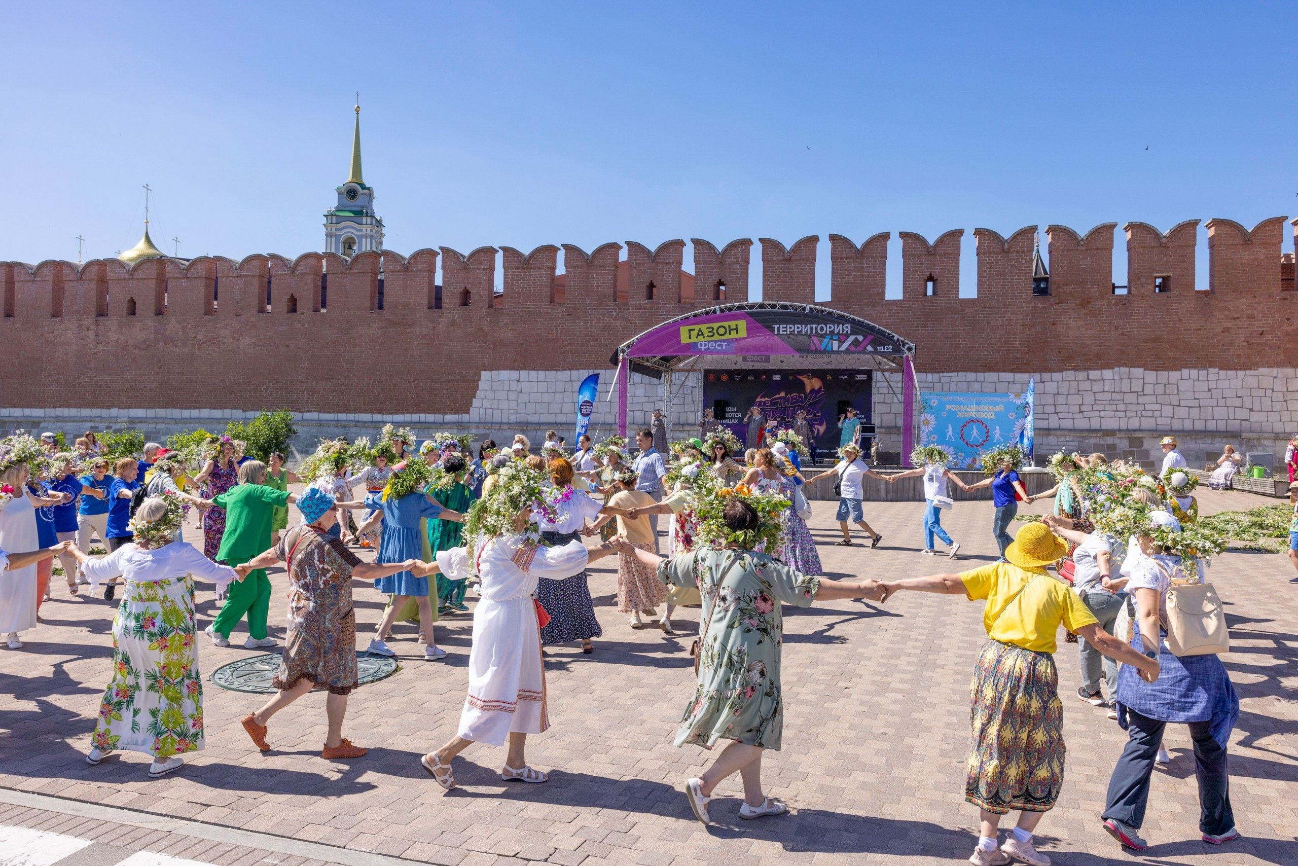 Фестиваль «Ромашковый хоровод». Северная ходьба. Фотограф в Туле Крупский АнДРей. Фотостудия «КАДР71» в Туле