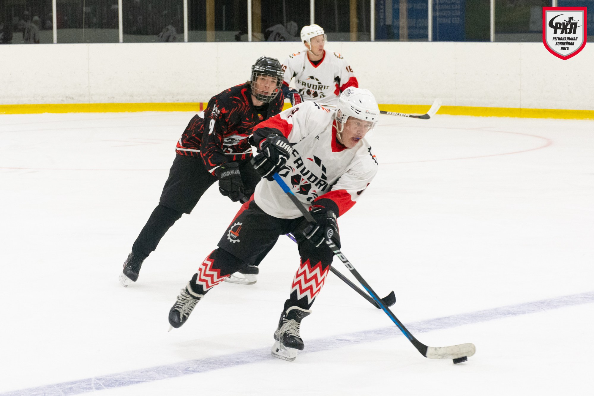 Хоккей. Фотограф Максим Буряк