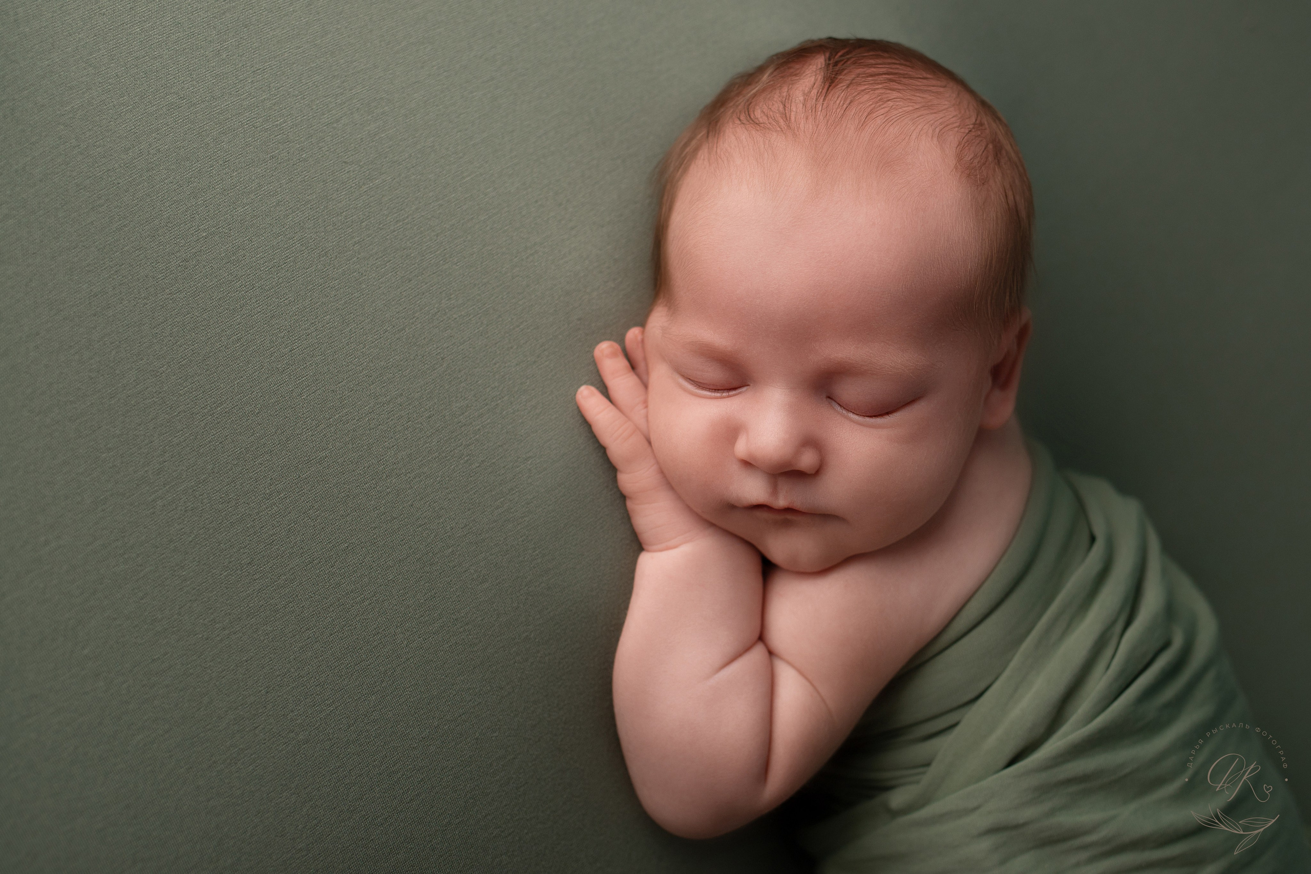 Мальчики. Фотограф новорождённых Волгоград Волжский Дарья Рыскаль