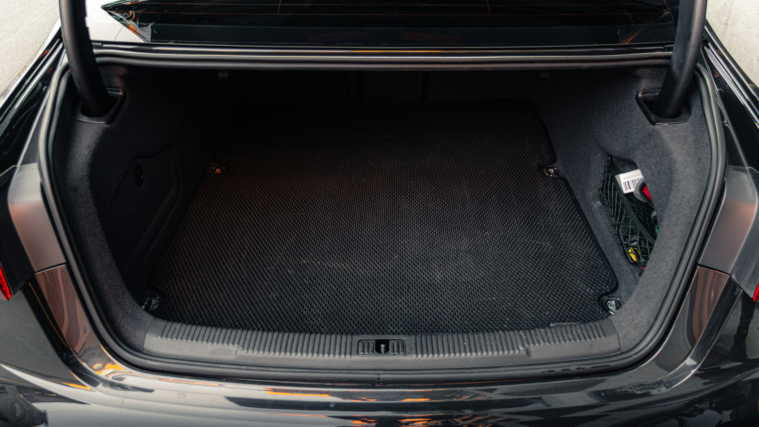 Audi a6. Valya Fleks