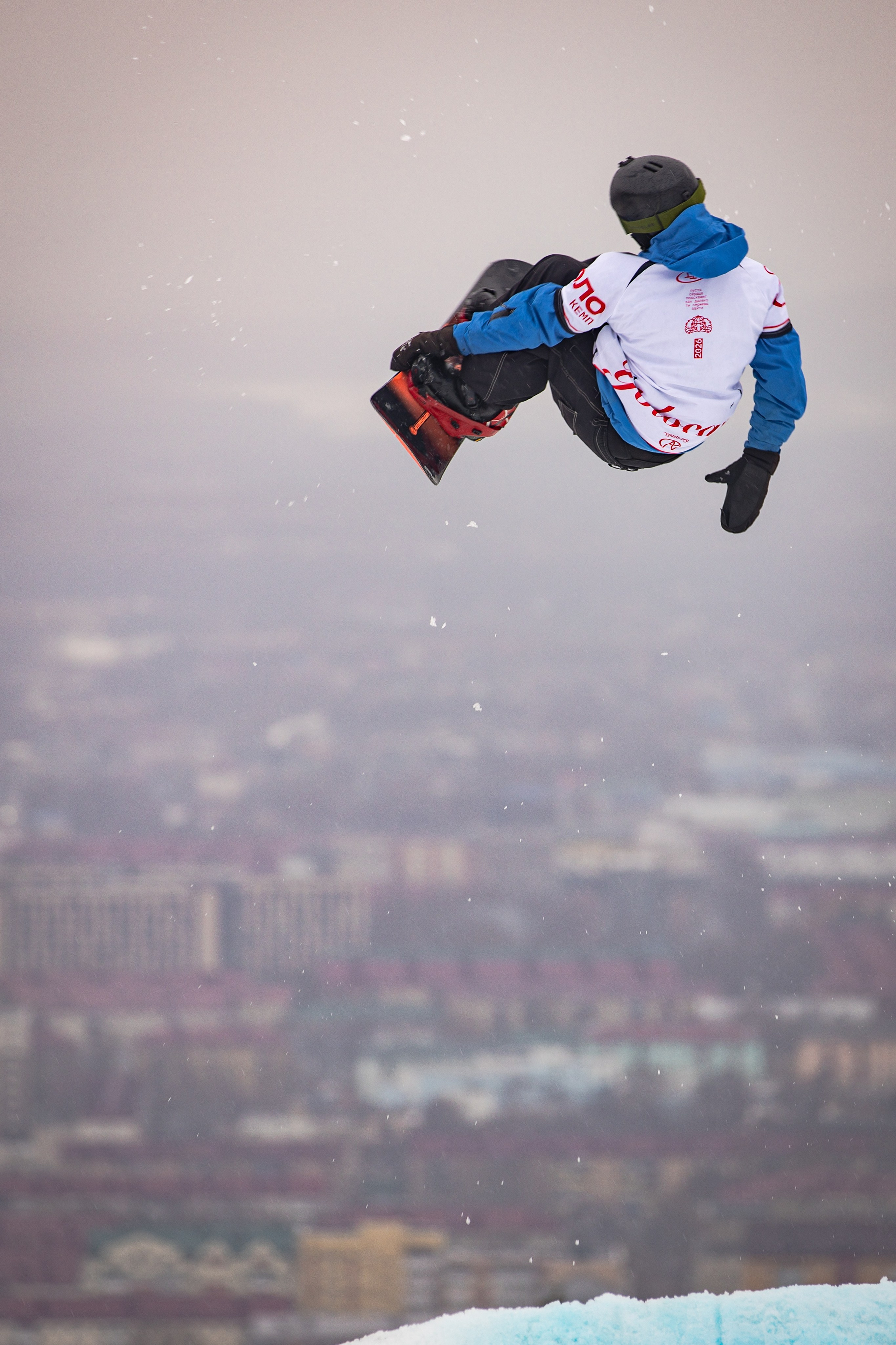 Снежный фестиваль 2026. Фотограф. г. Южно-Сахалинск. Олег Толстов