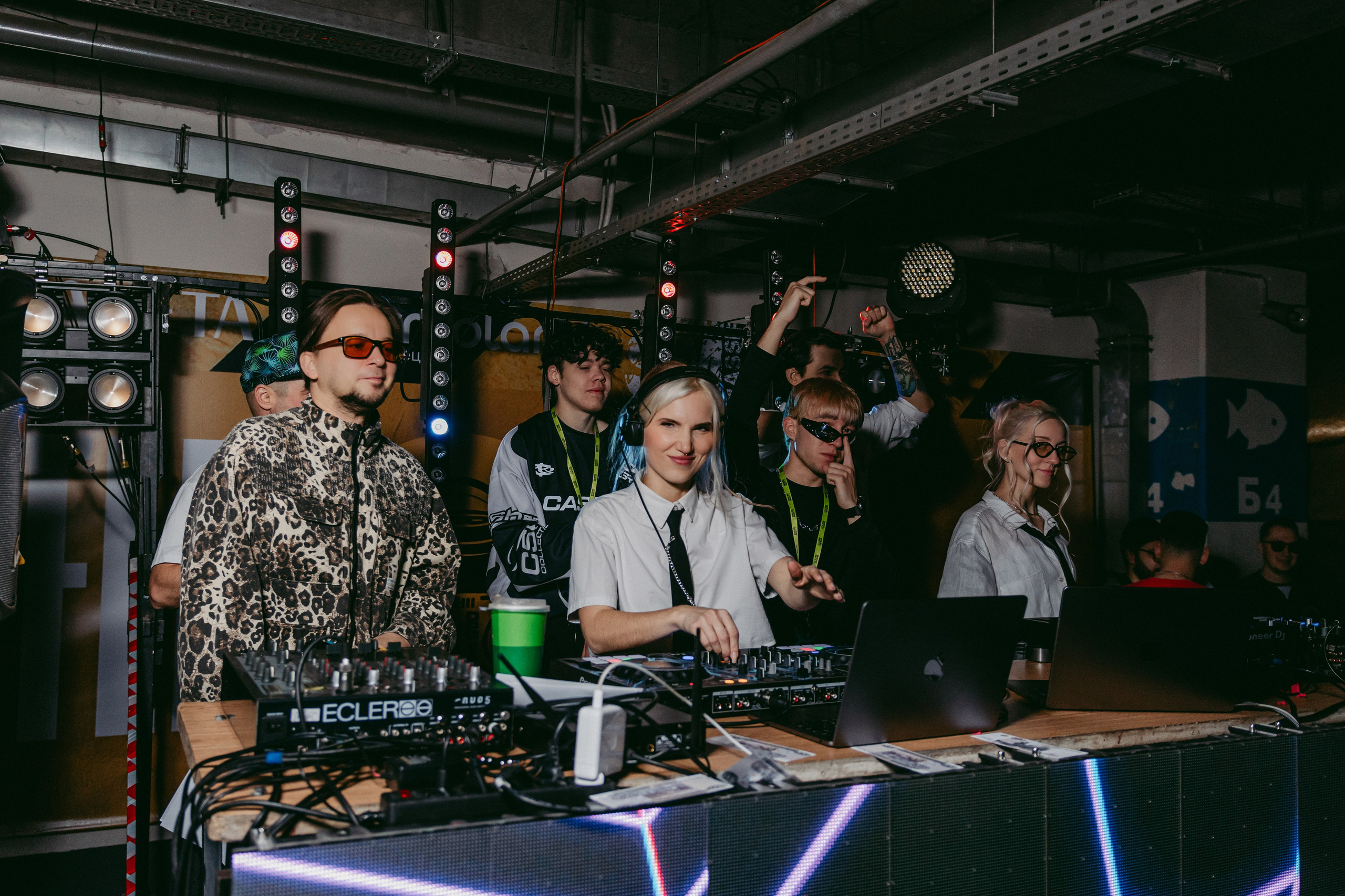 Кофе Рейв в ТРЦ «ПЛАНЕТА»