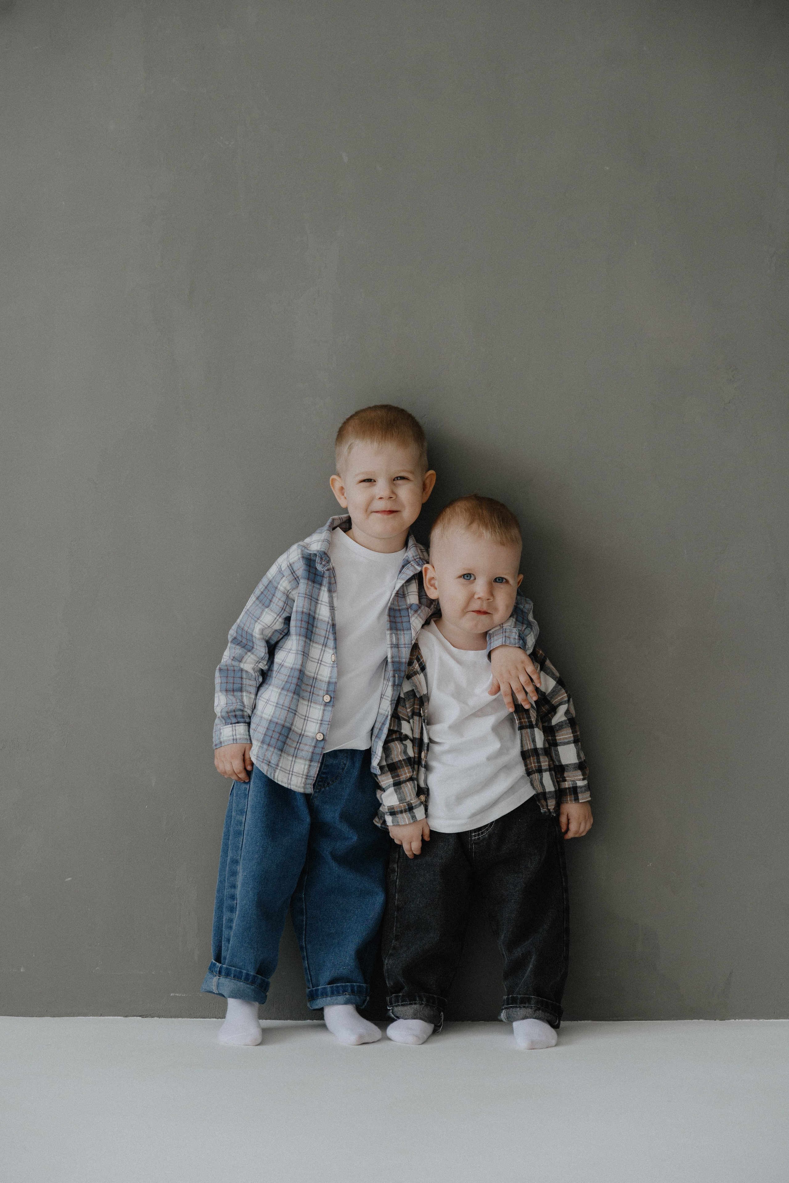 Алена с мальчишками